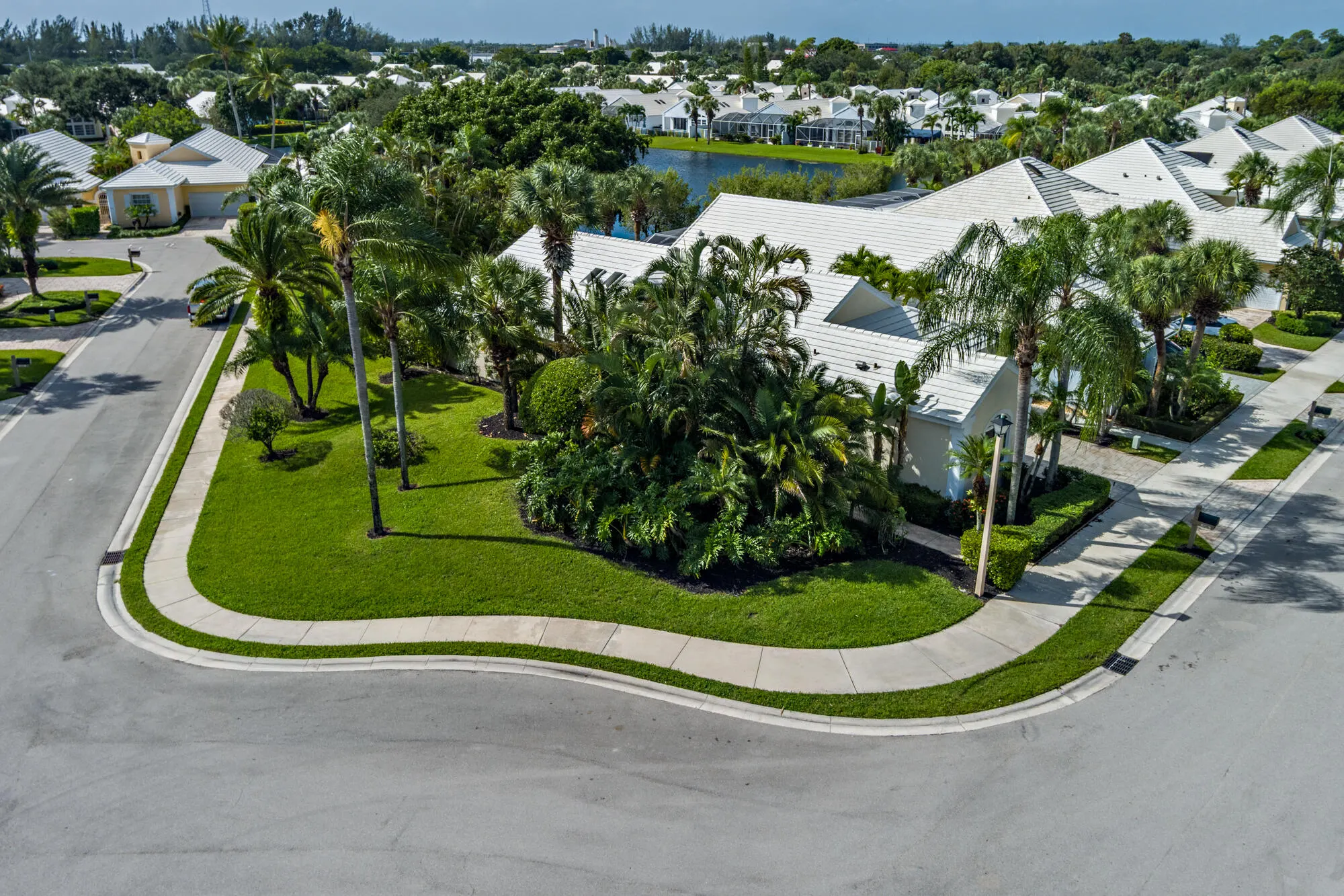 9106 Baybury Lane