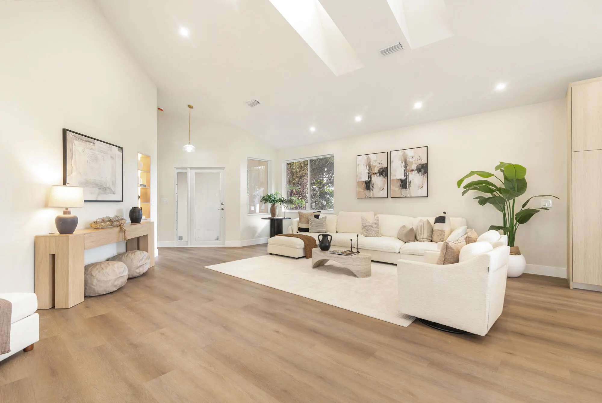 9106 Baybury Lane