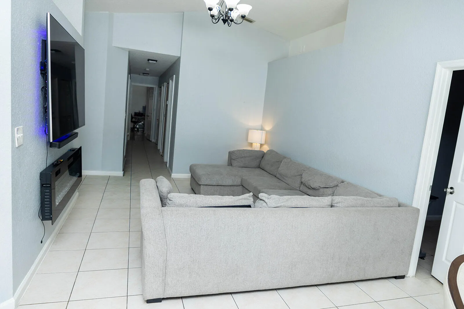 5701 AZALEA Circle