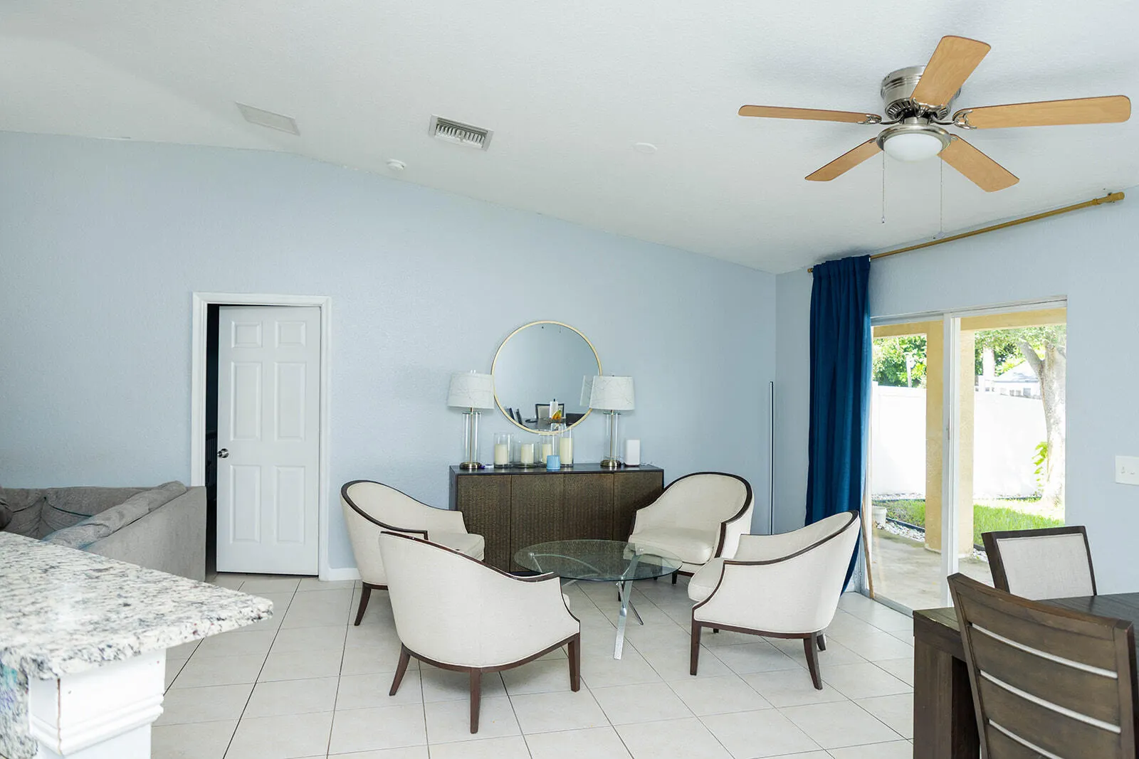 5701 AZALEA Circle