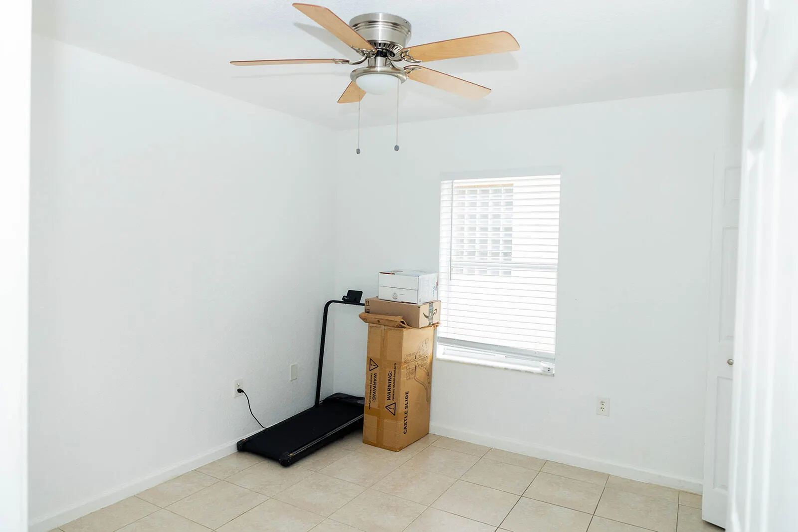 5701 AZALEA Circle