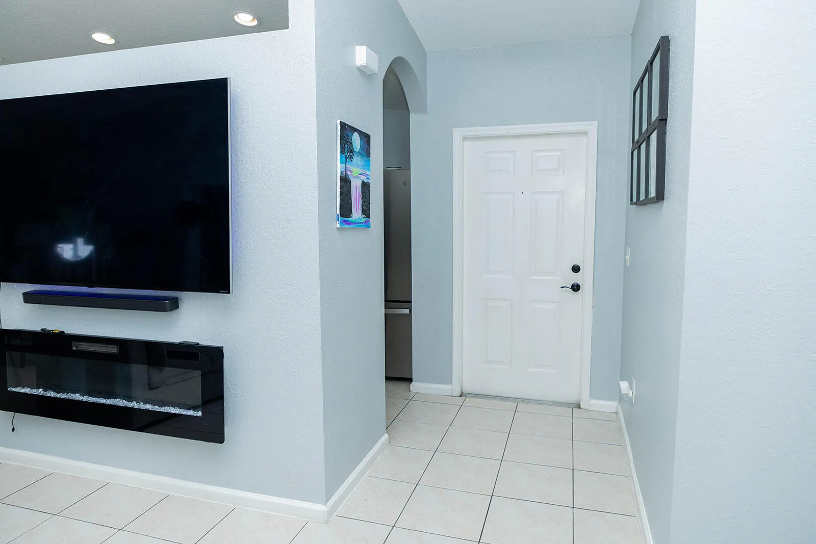 5701 AZALEA Circle