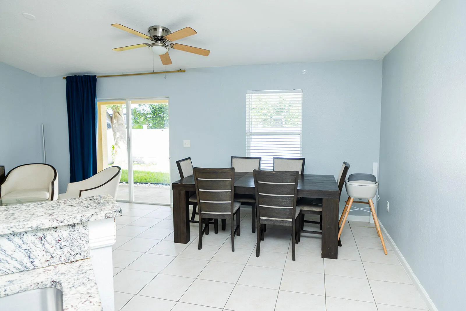 5701 AZALEA Circle