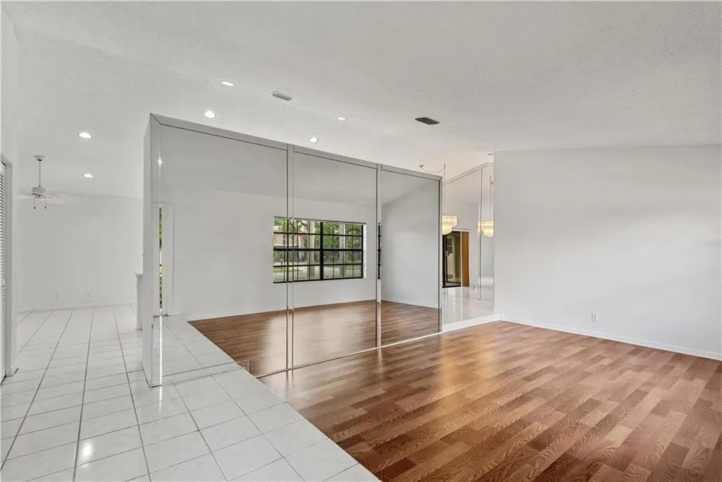 4536 NW 51ST Street