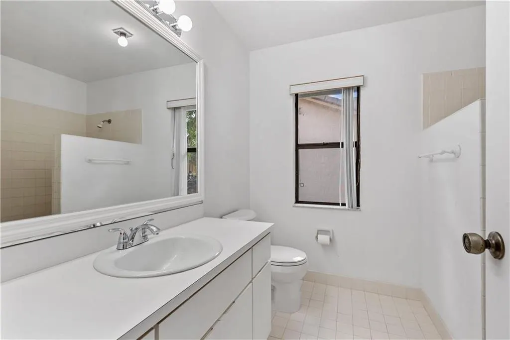 4536 NW 51ST Street