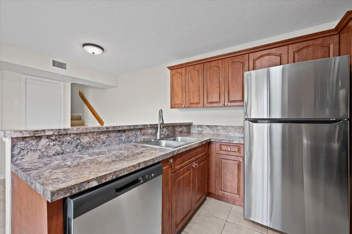 12 Springdale Circle