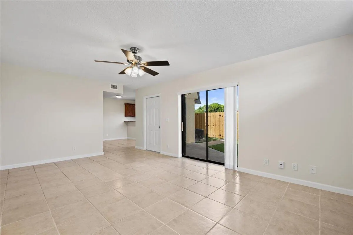 12 Springdale Circle
