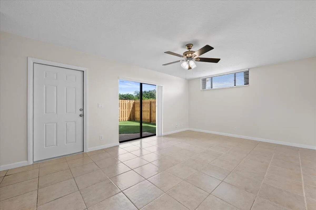 12 Springdale Circle