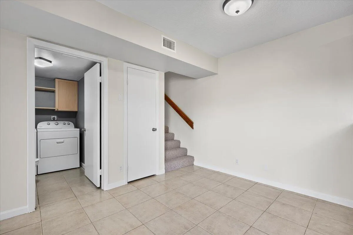 12 Springdale Circle