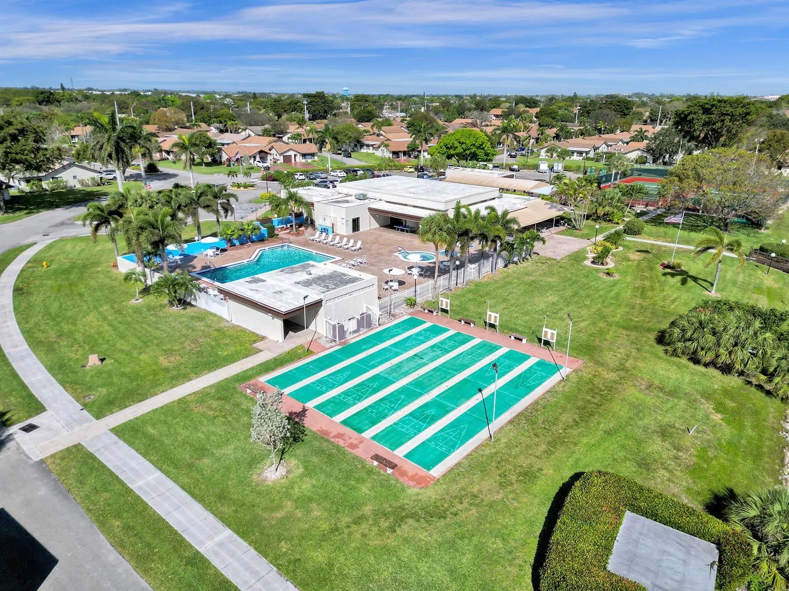 2079 SW 16TH Circle
