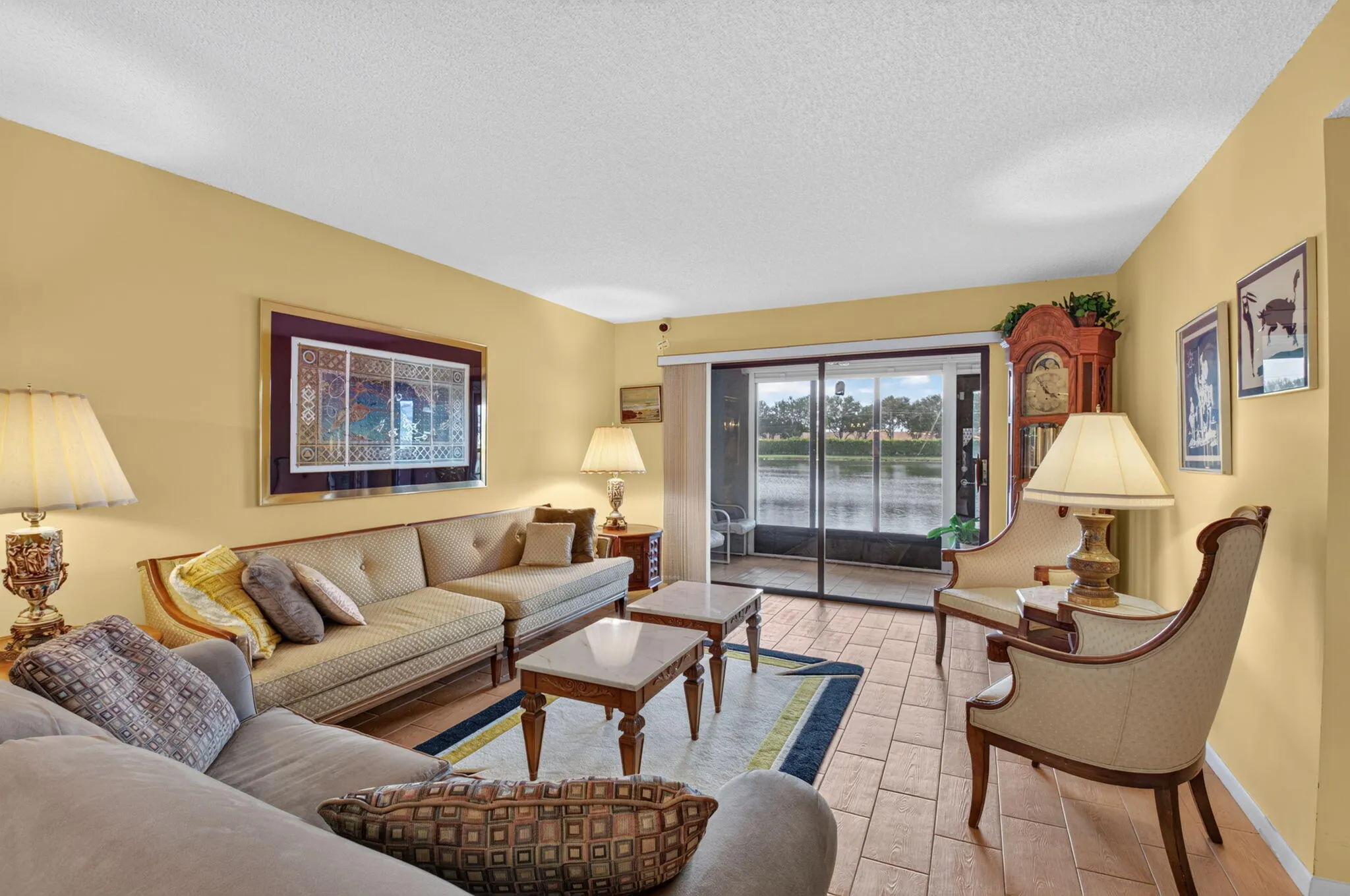 15301 PEMBRIDGE Avenue #45