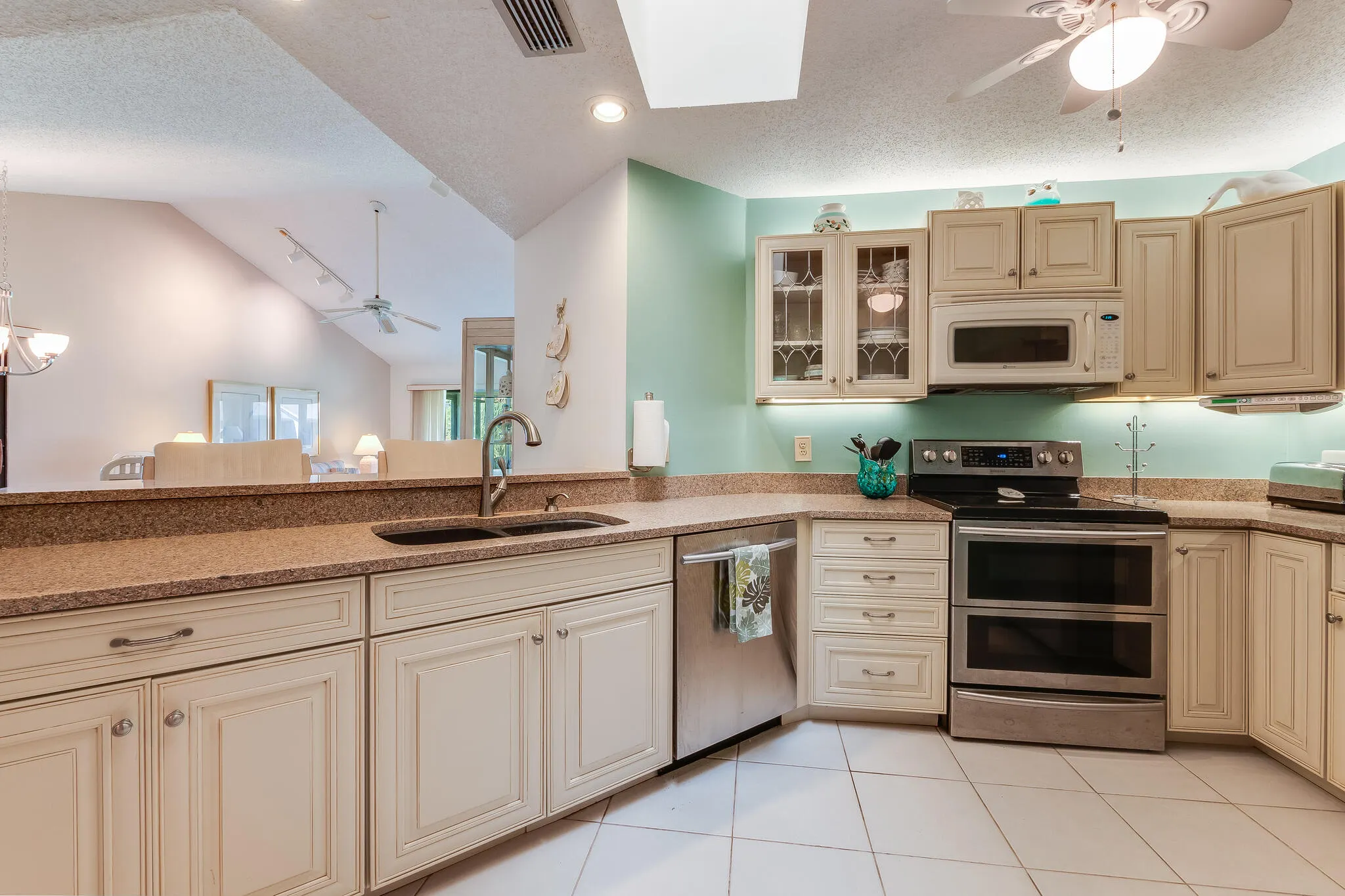 6235 SE Charleston Place #203