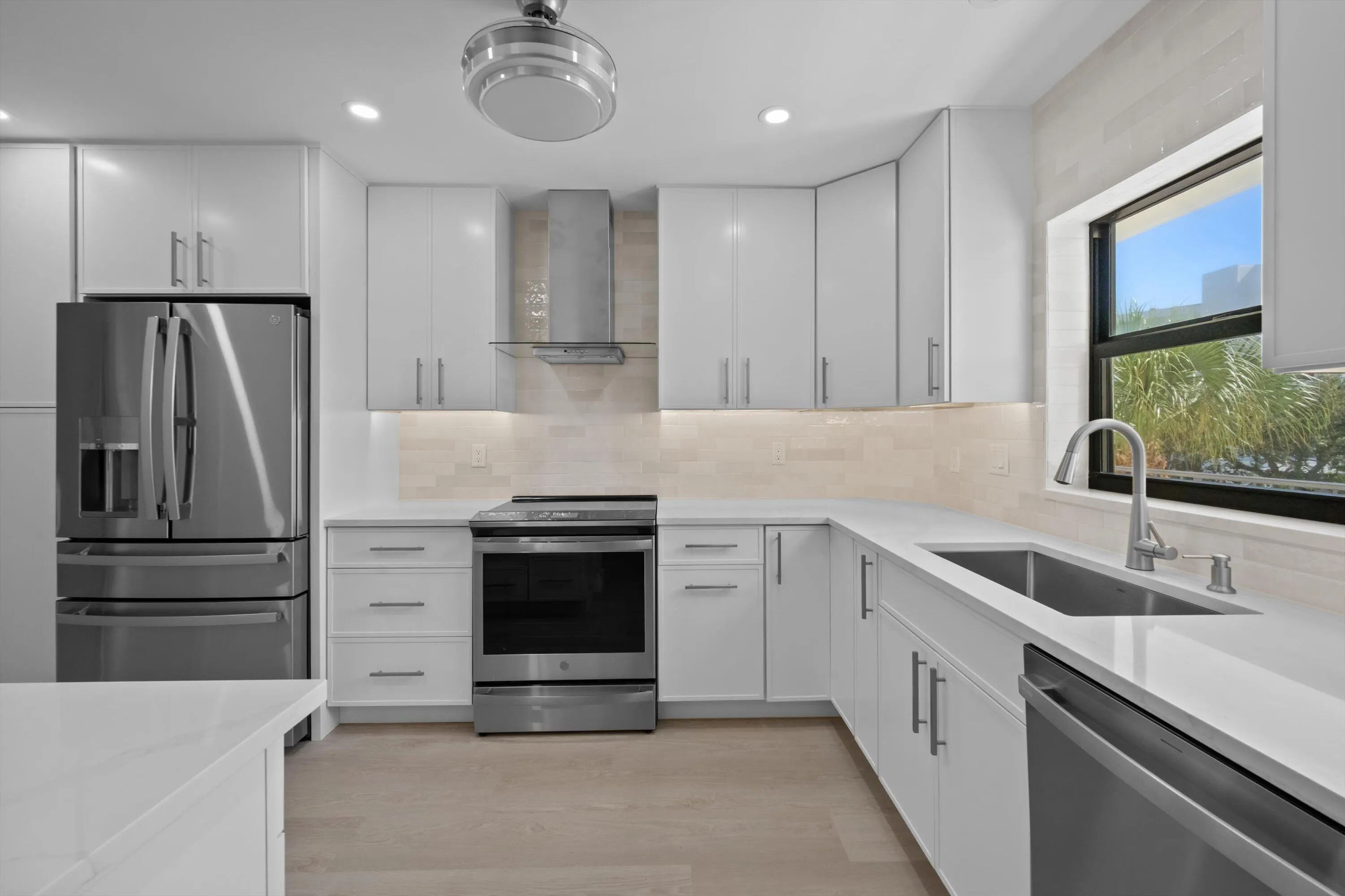 200 Intracoastal Place #306
