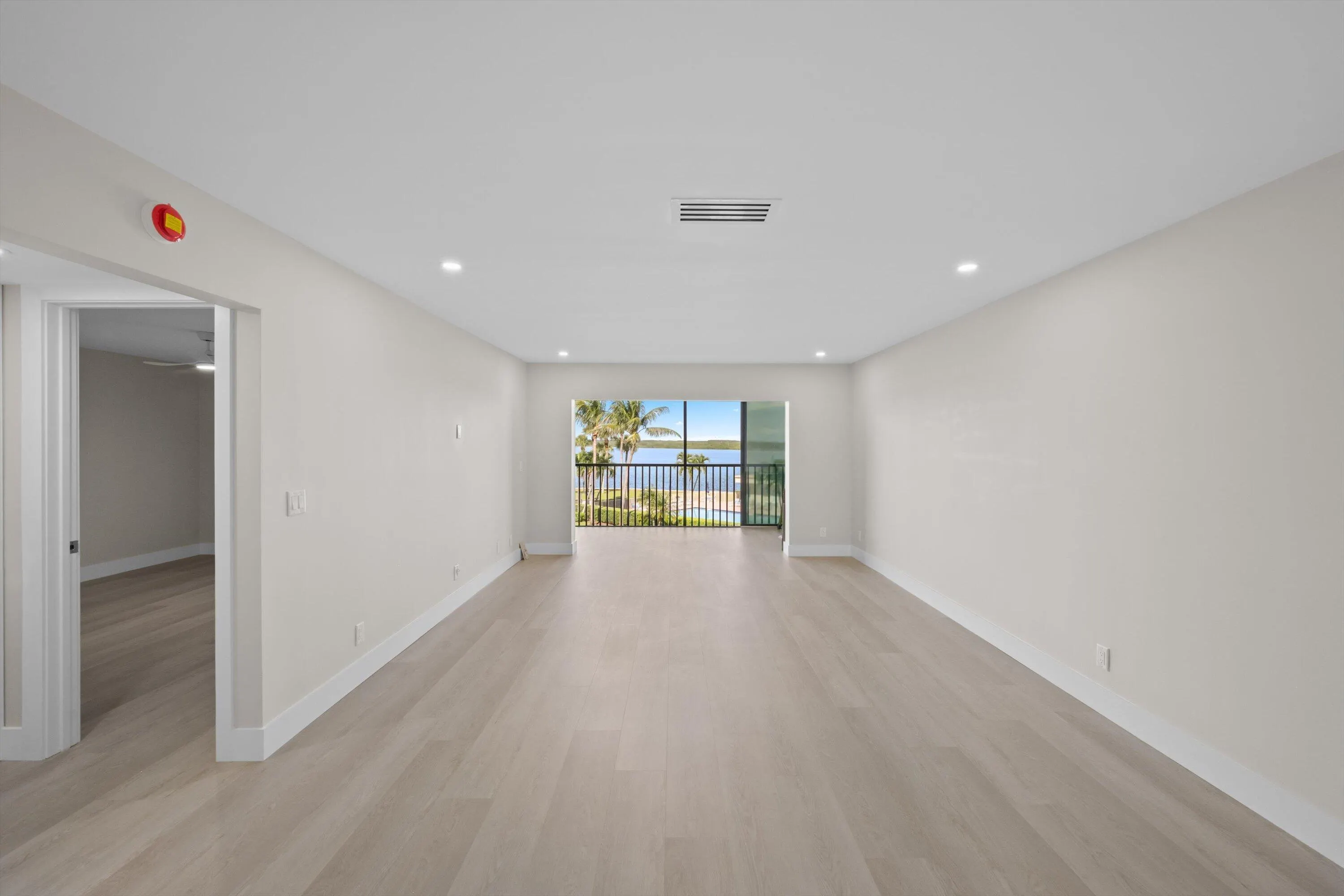 200 Intracoastal Place #306