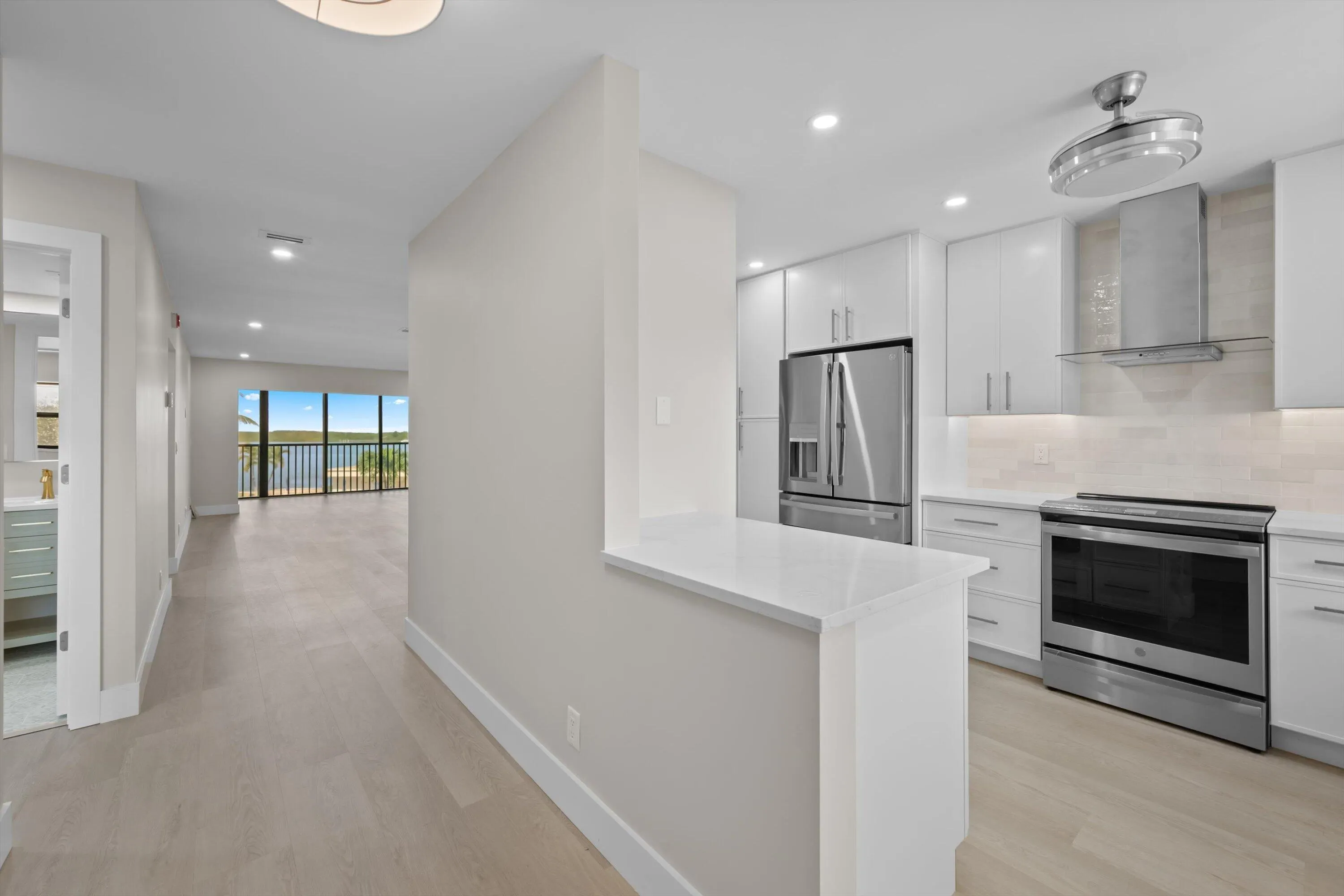 200 Intracoastal Place #306