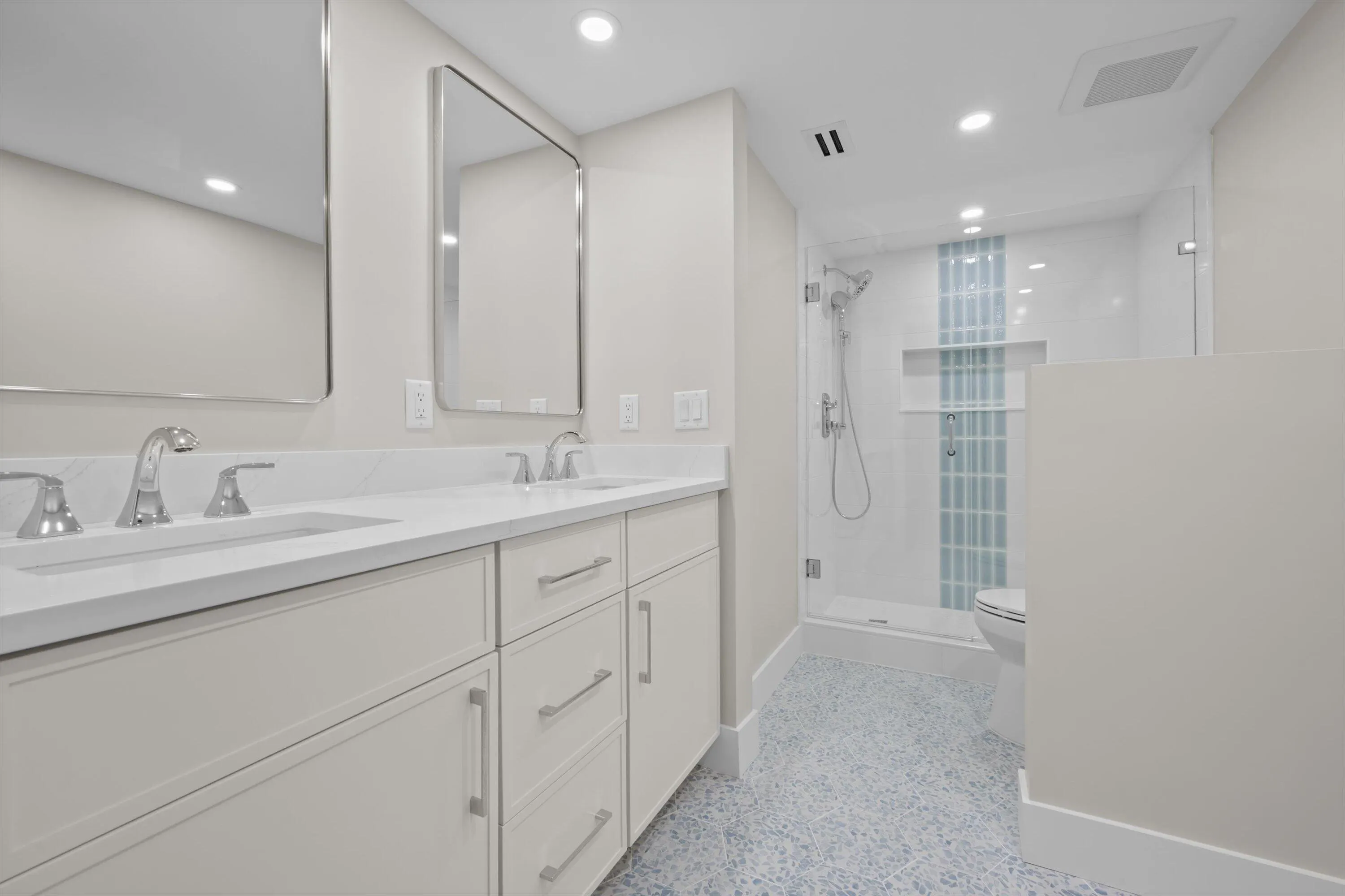 200 Intracoastal Place #306