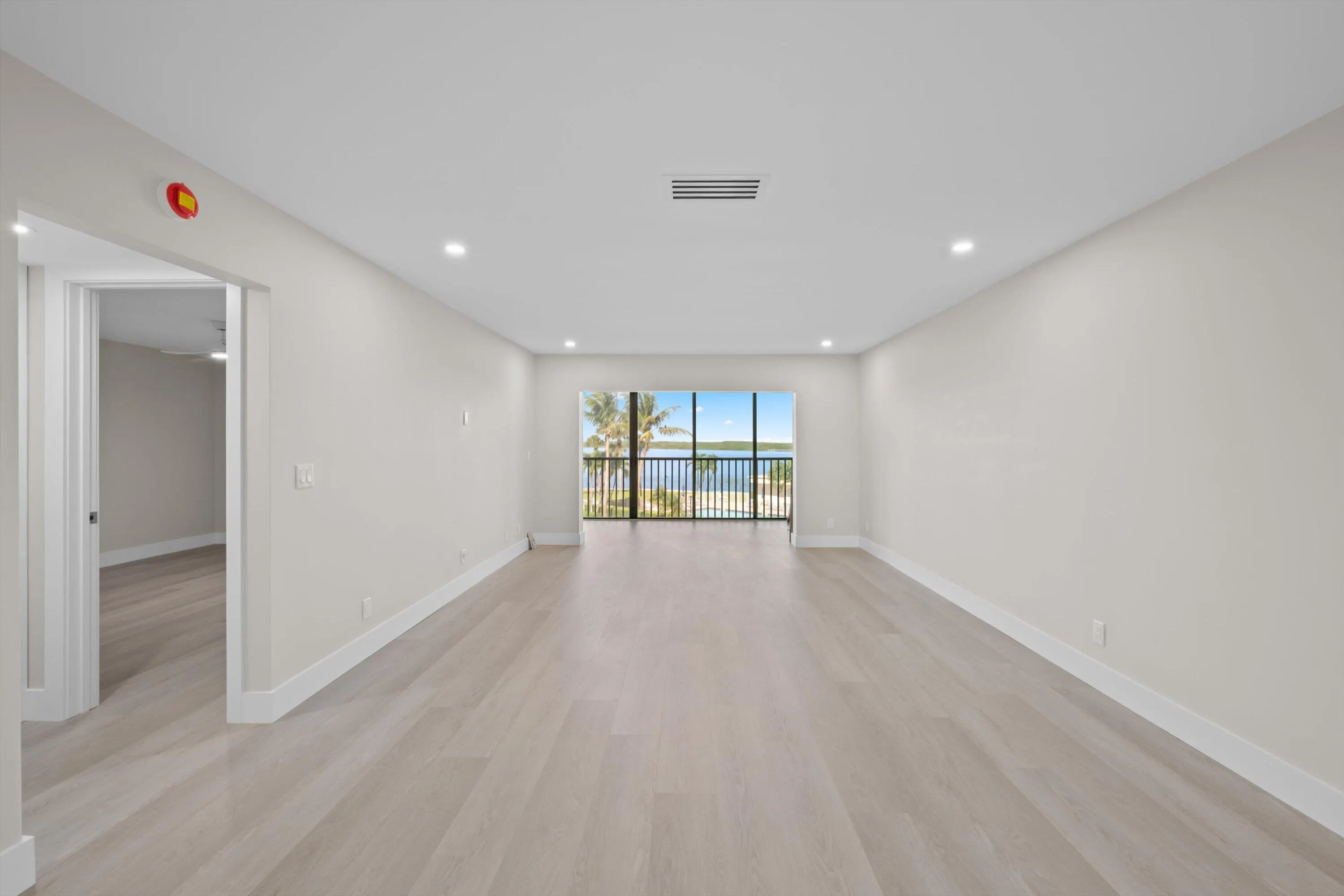 200 Intracoastal Place #306