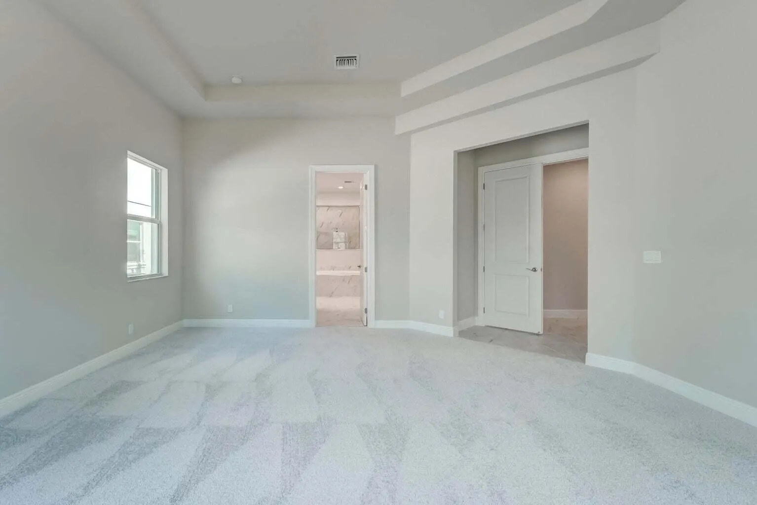 9296 Crestview Circle