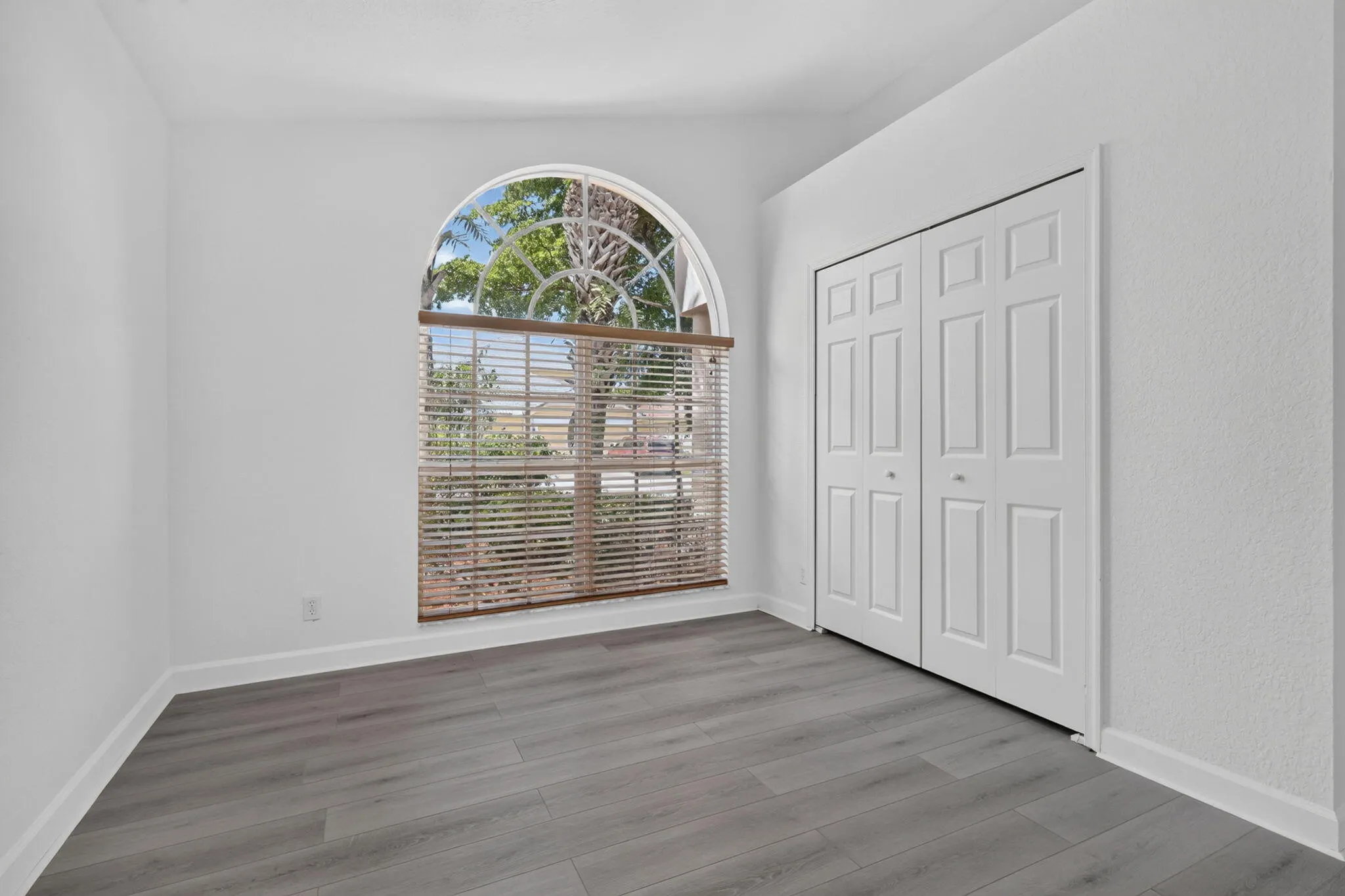 4003 W Hamilton Key