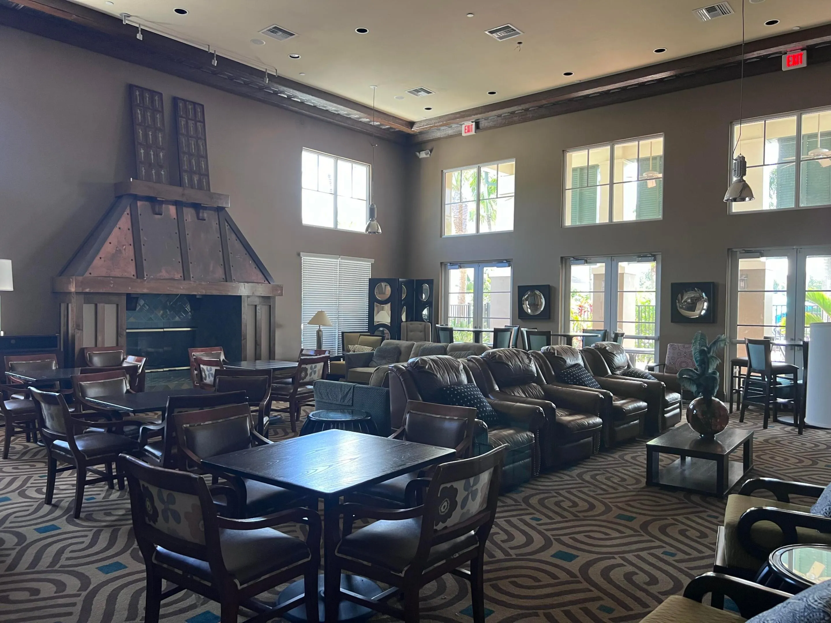 960 MILLBRAE Court #6