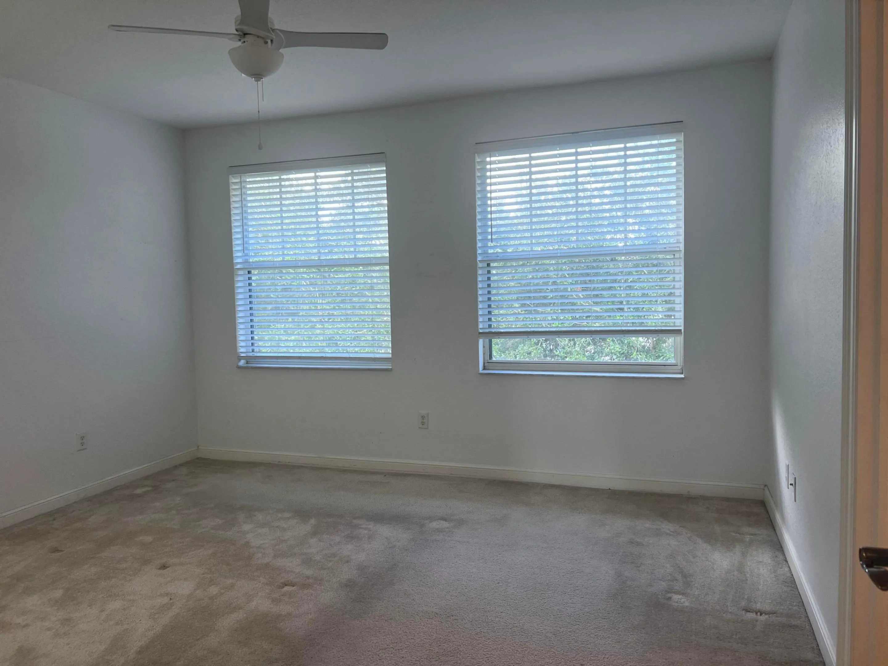 960 MILLBRAE Court #6