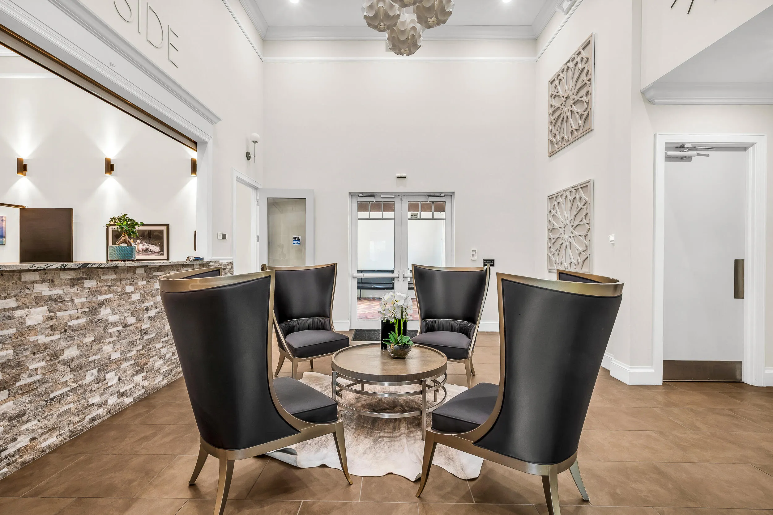 960 MILLBRAE Court #6