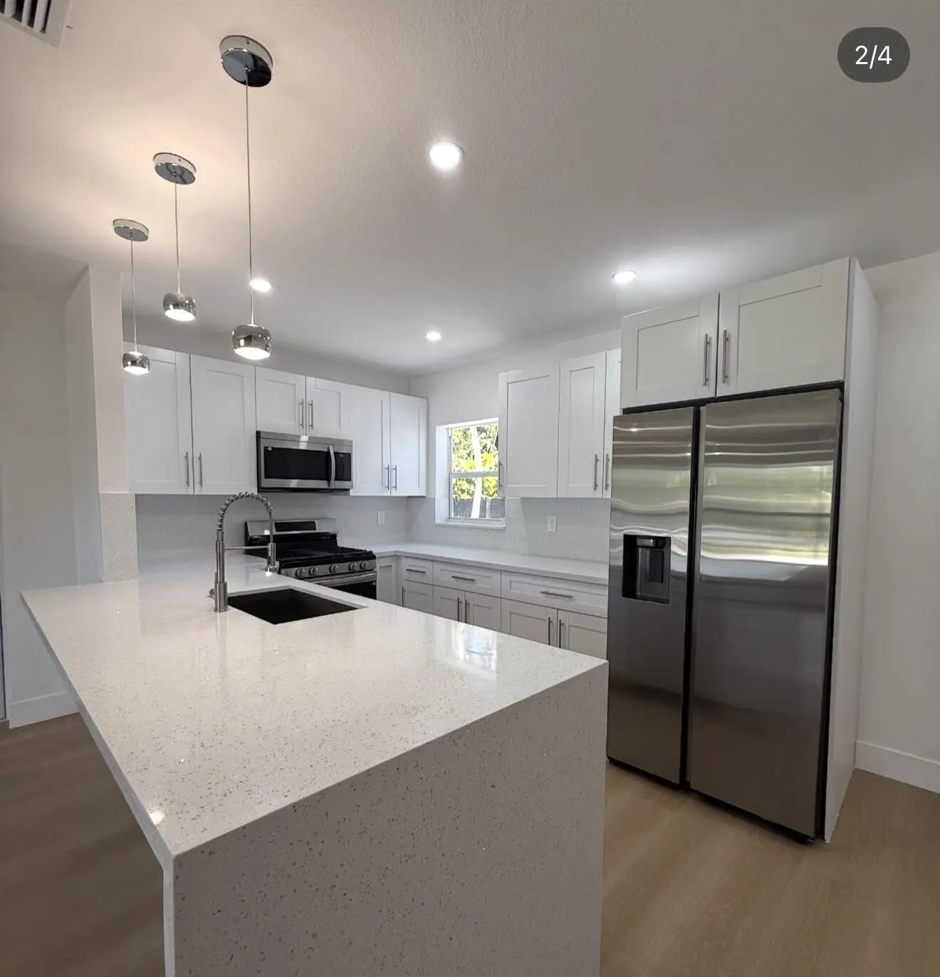726 S 11TH Street