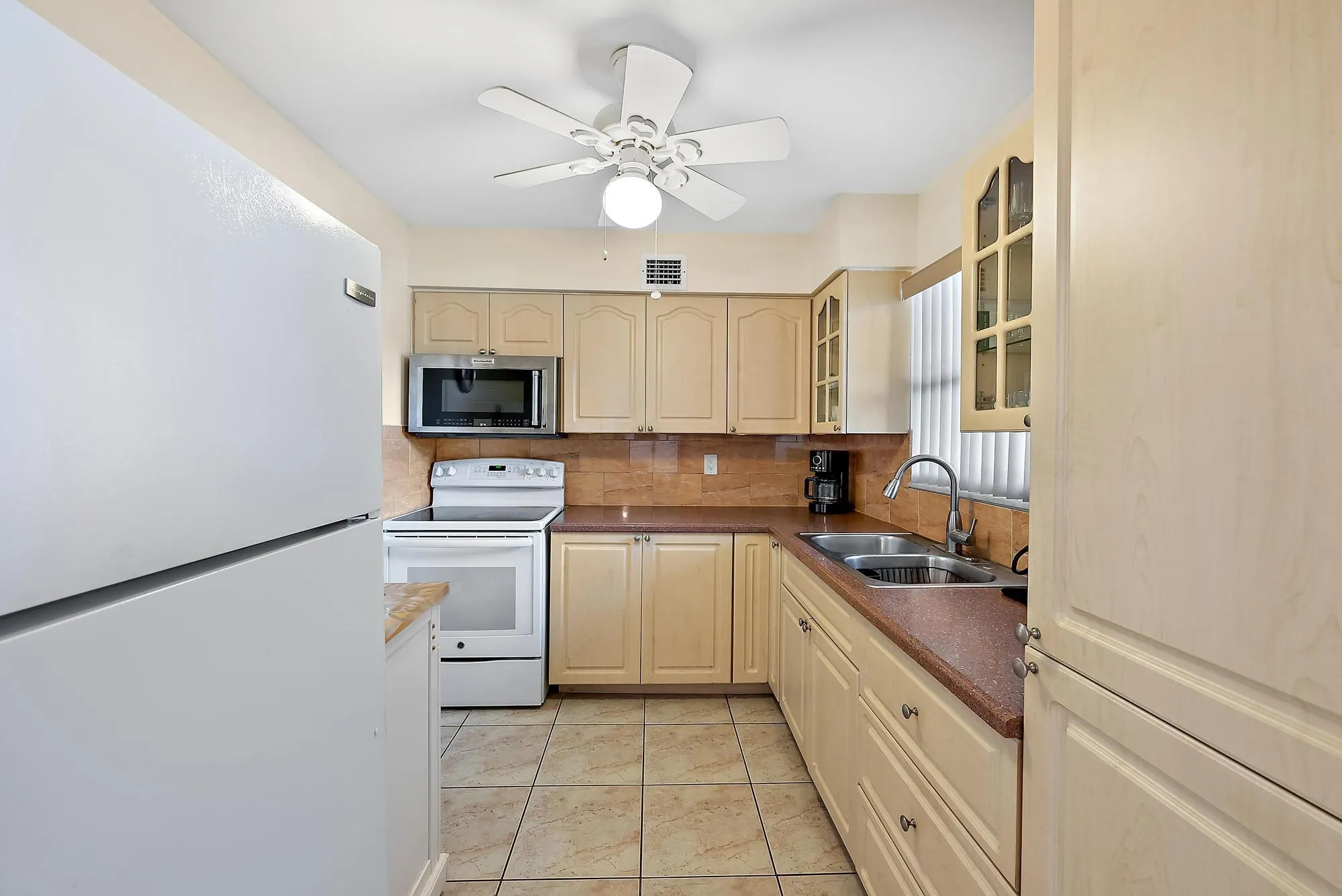 701 Lori Drive #206