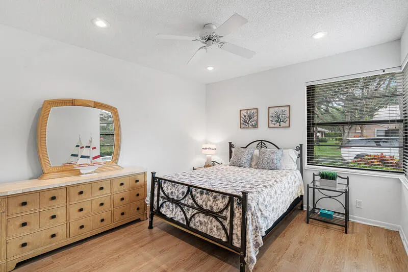 8338 SPRINGLAKE Drive