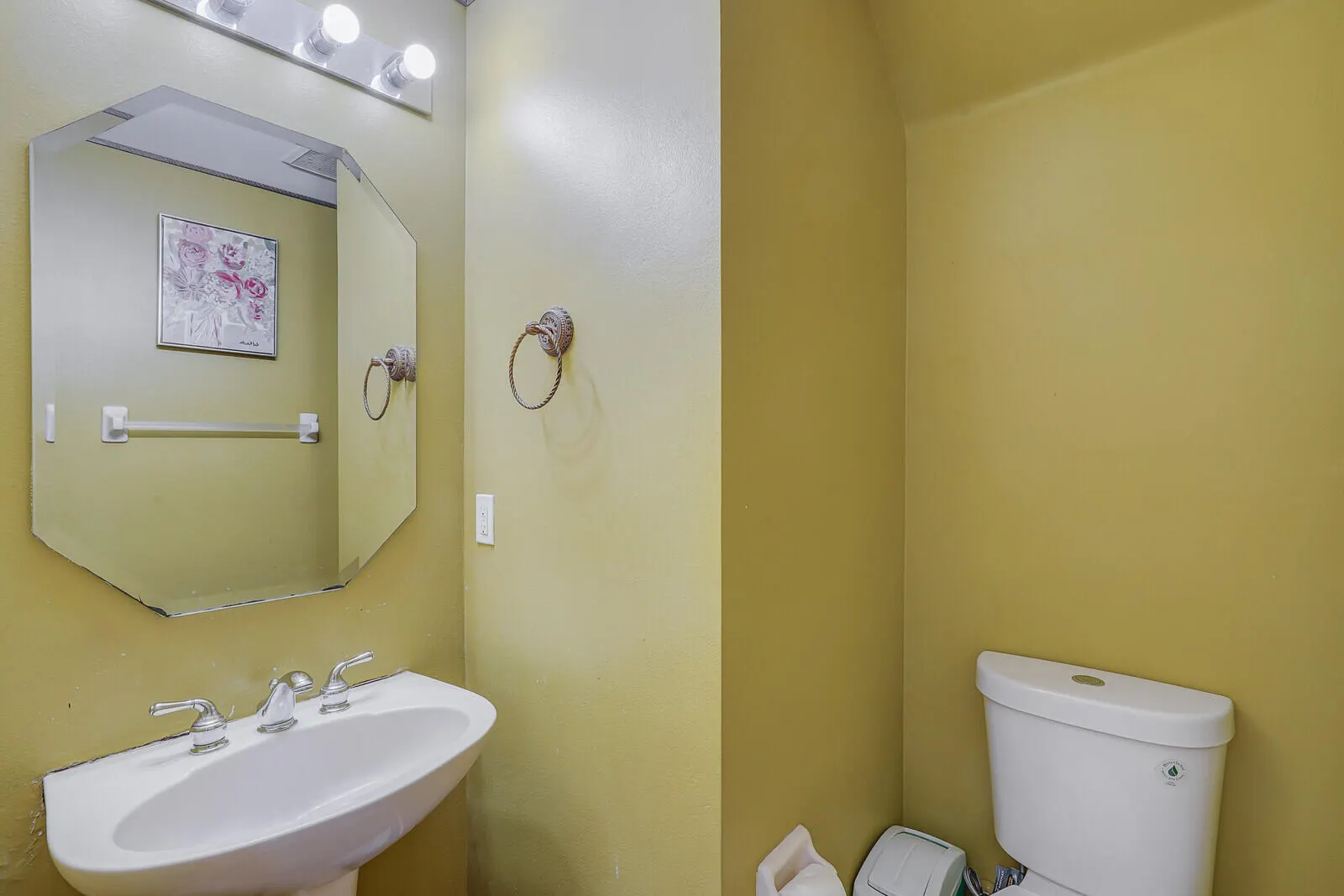 5461 QUEENSHIP Court