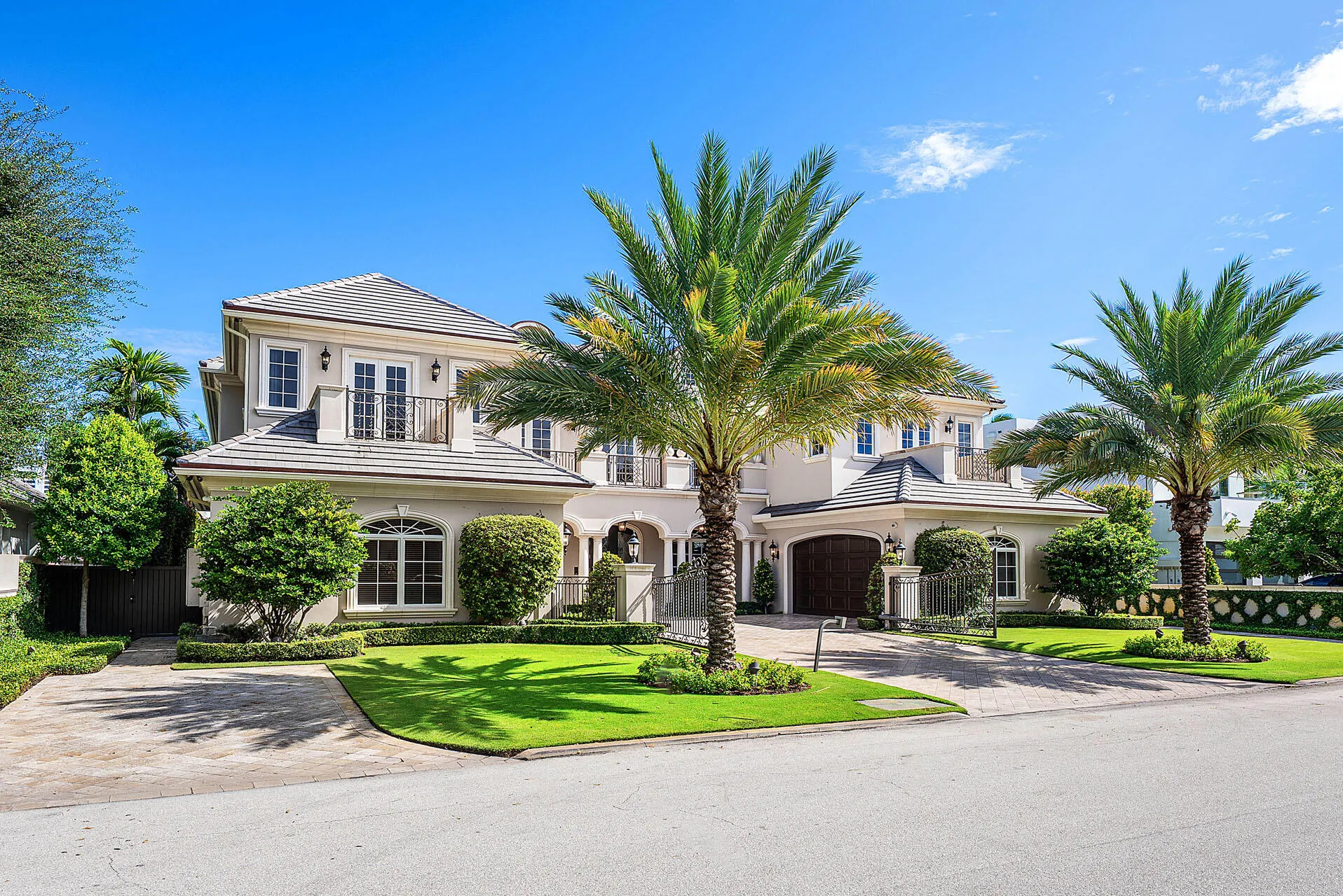 510 E Alexander Palm Road