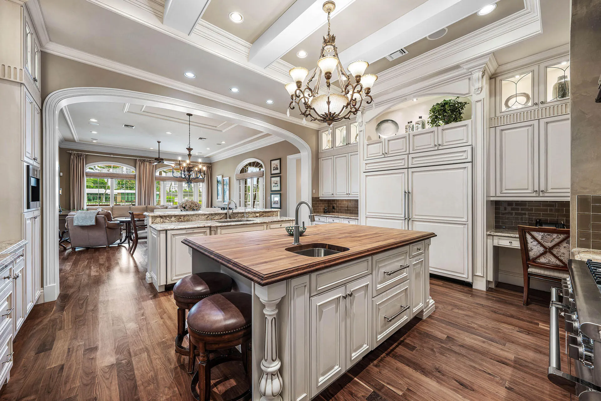 510 E Alexander Palm Road