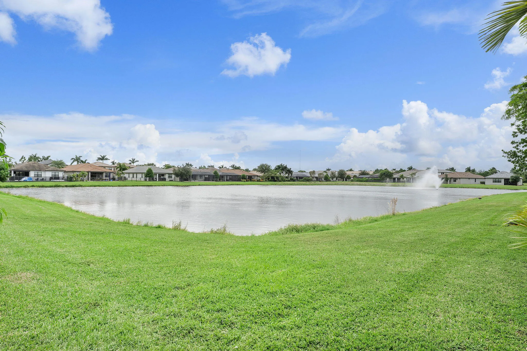 8283 REARING Lane