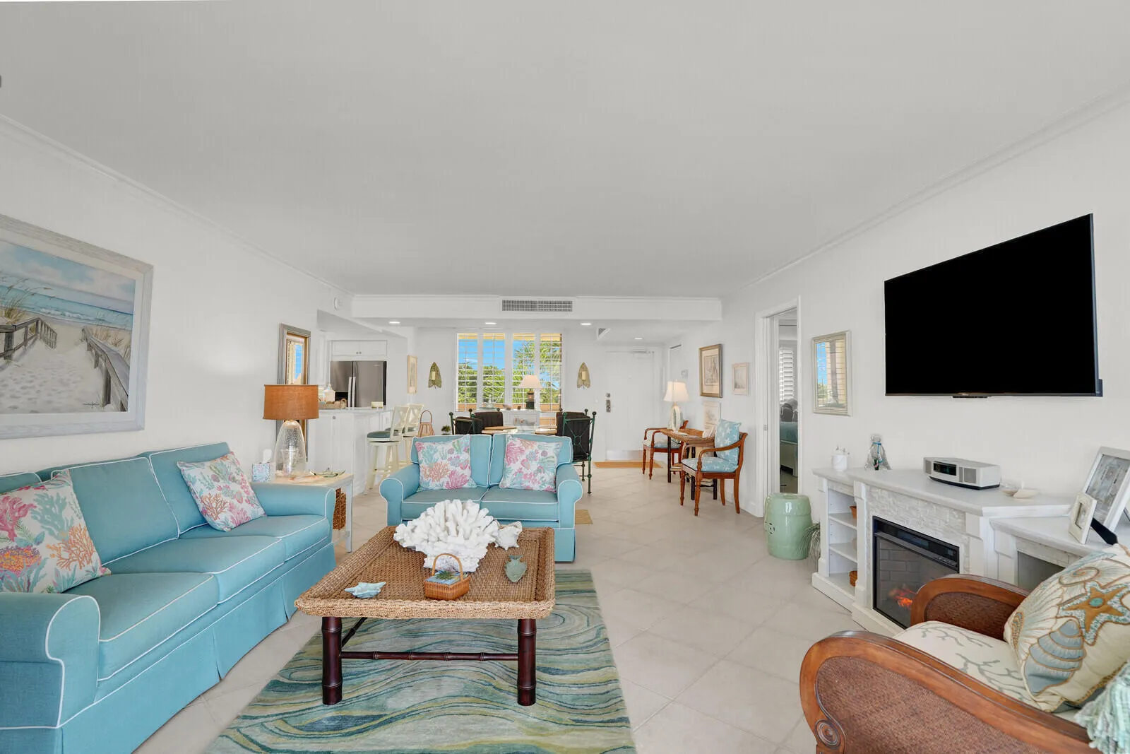 132 LAKESHORE Drive #617