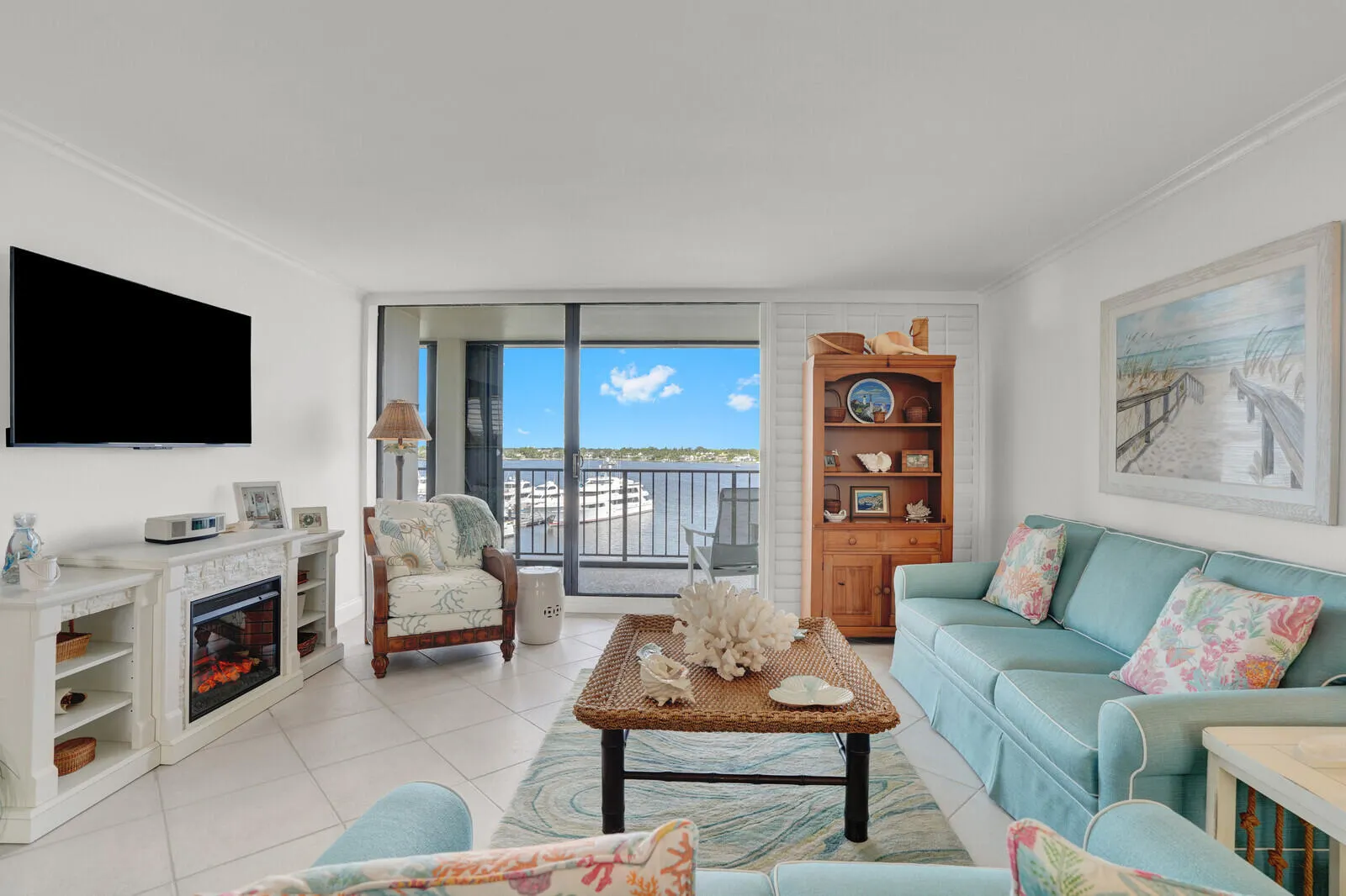 132 LAKESHORE Drive #617