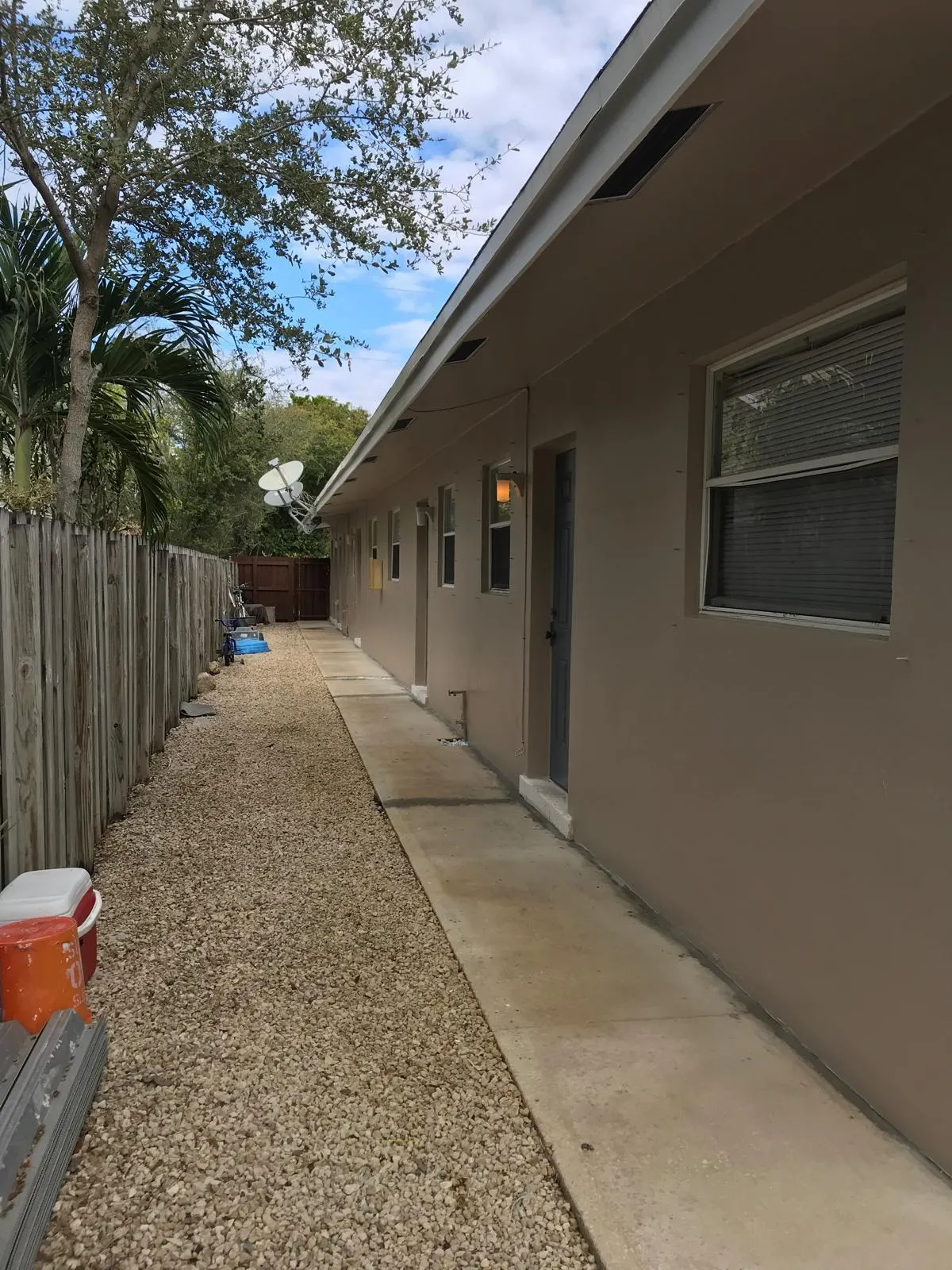 1106 SW 1st Street #1-4
