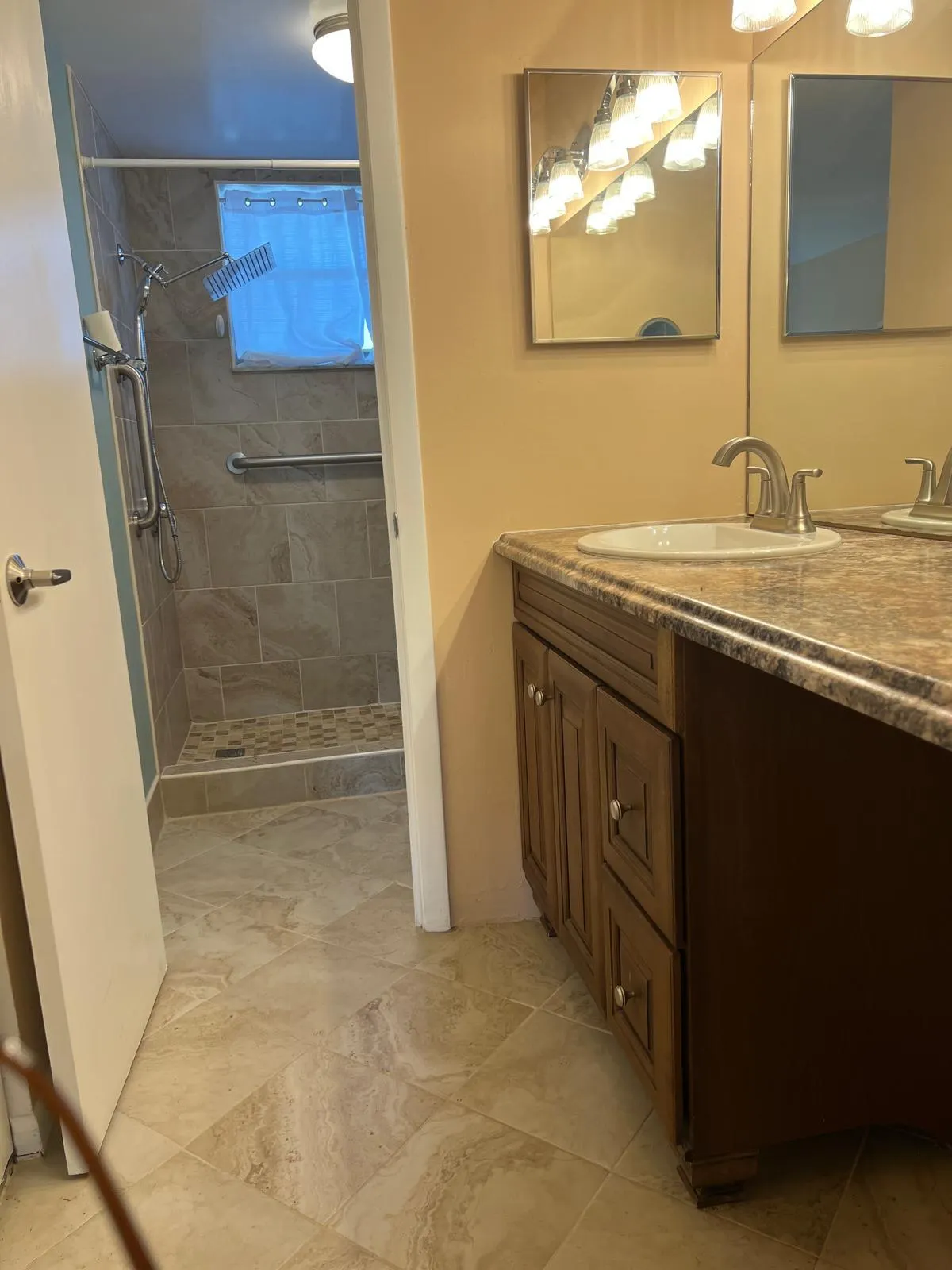 6770 Royal Palm Boulevard #305L