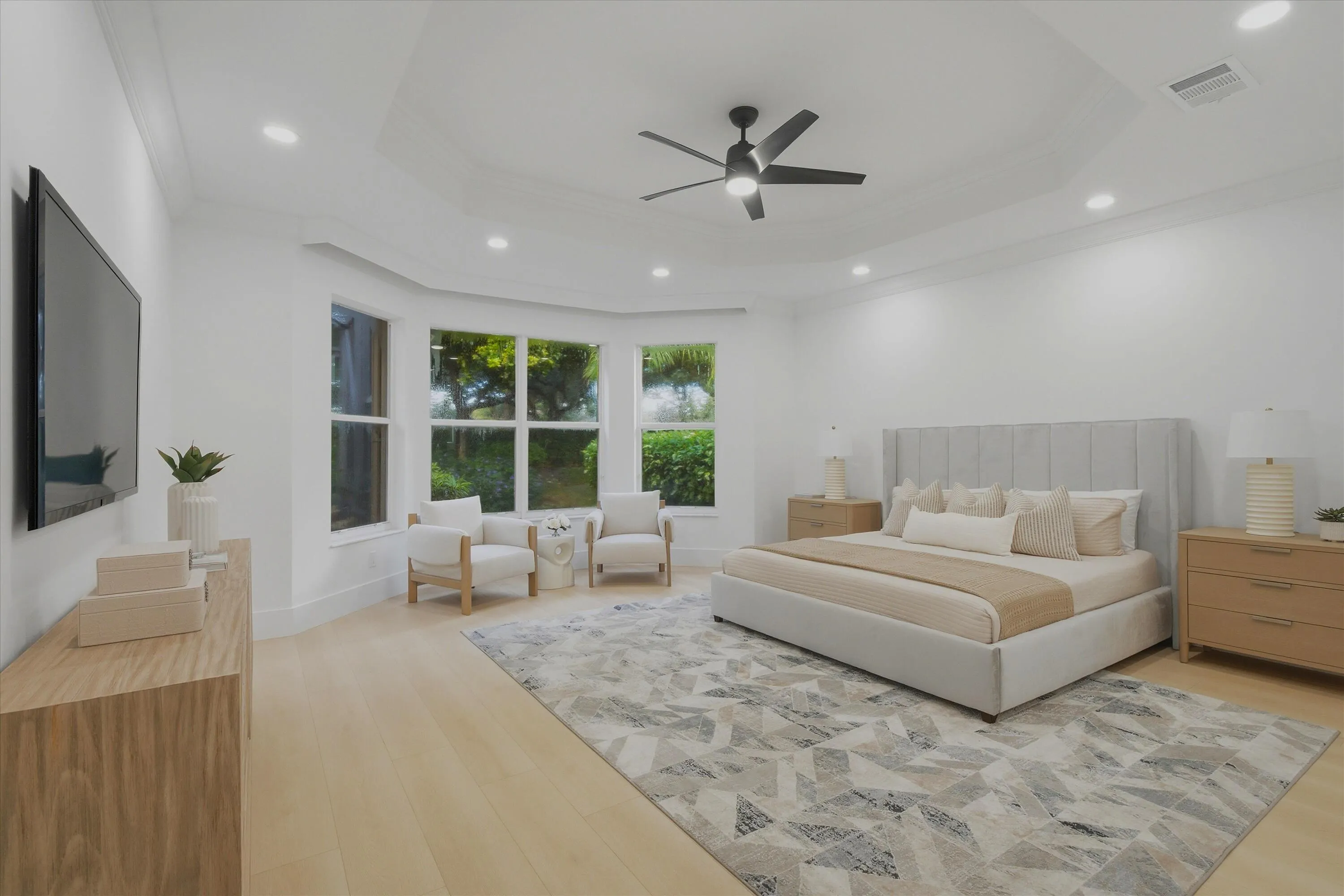 13106 ALHAMBRA LAKE Circle