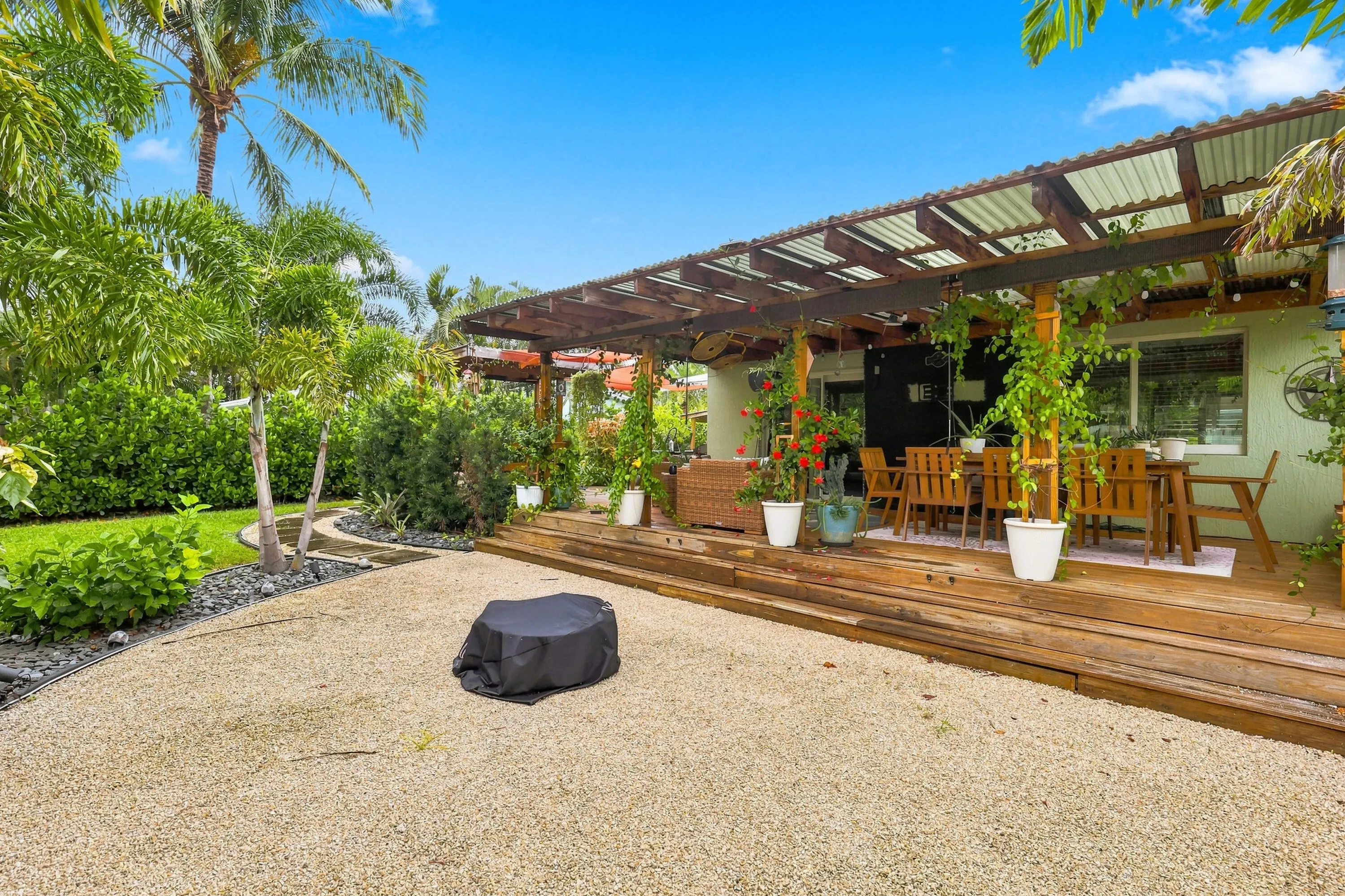 2639 SW 6th Street