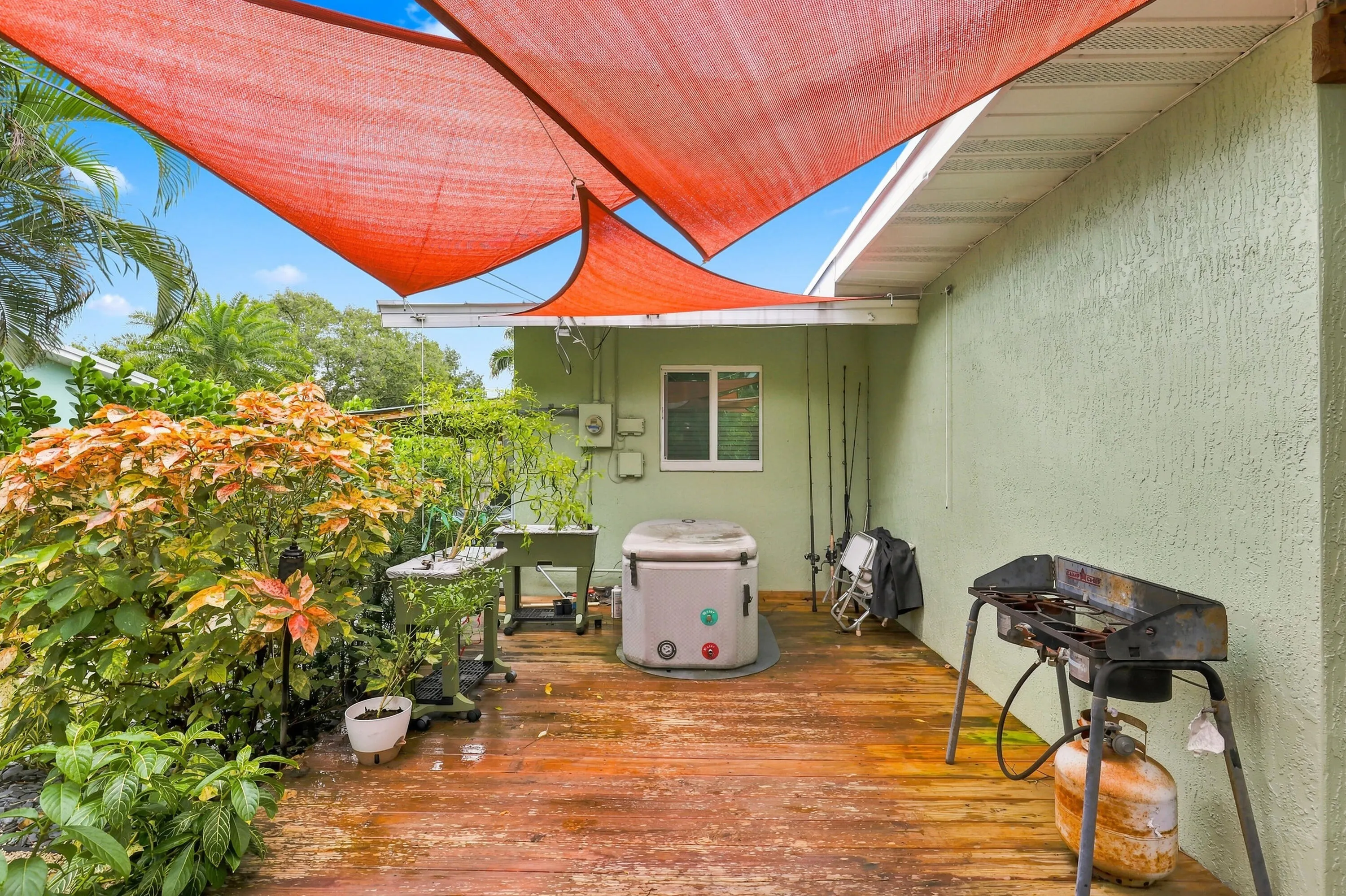 2639 SW 6th Street