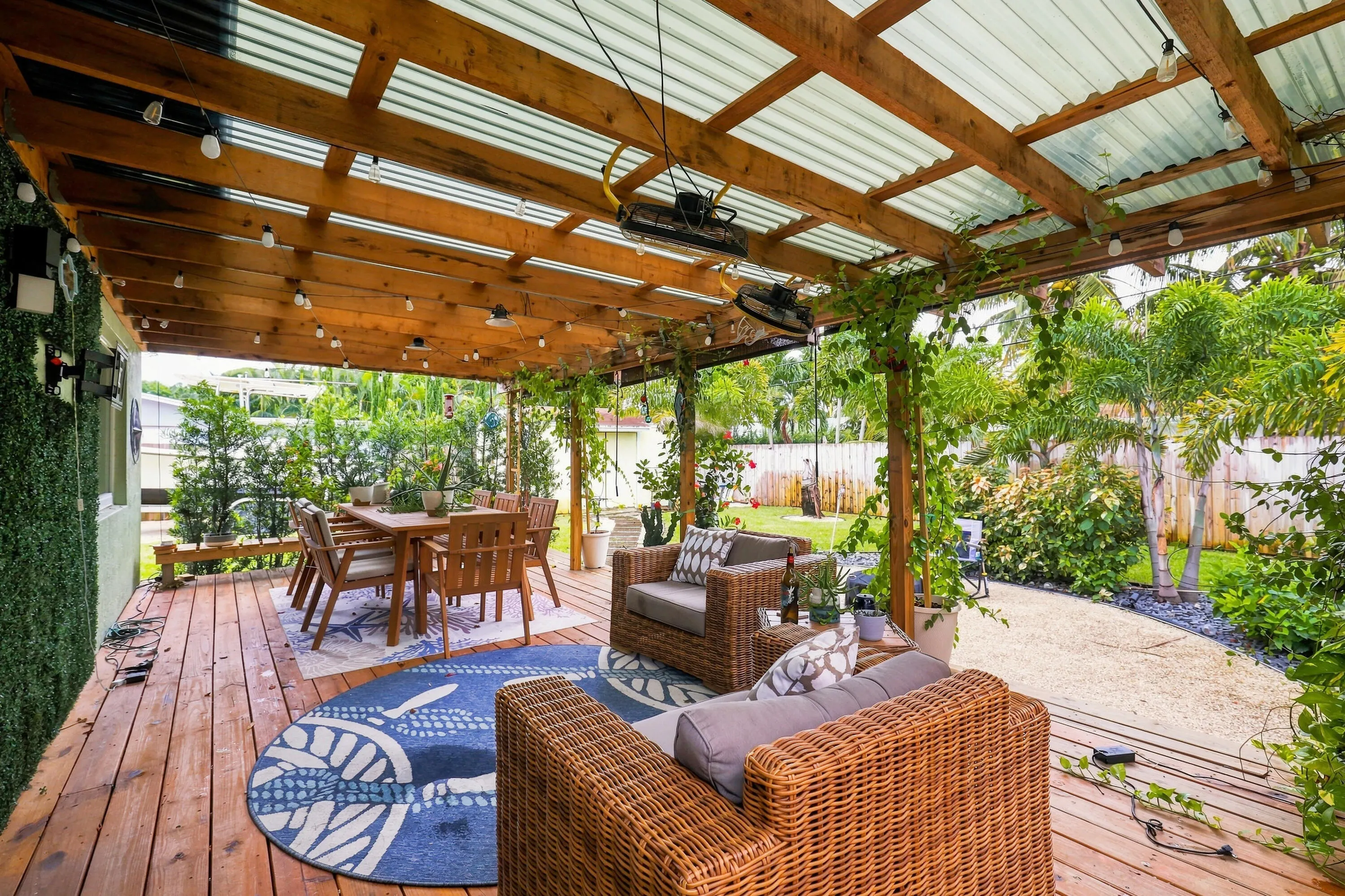 2639 SW 6th Street