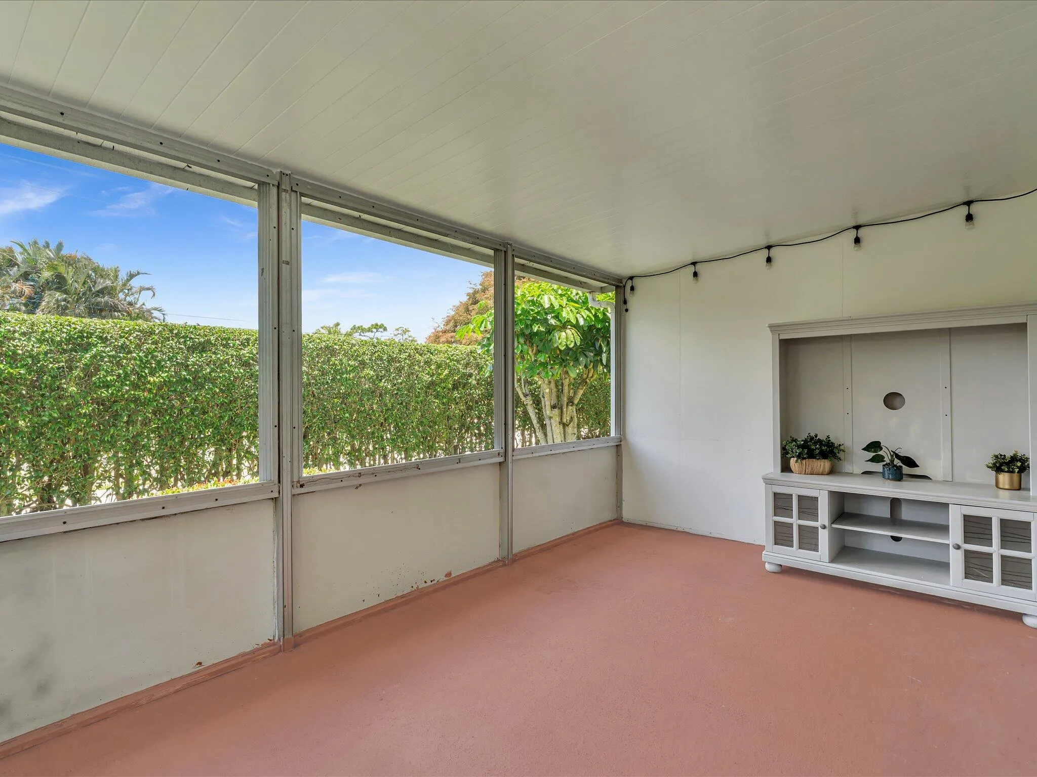 1151 CALAMONDIN Terrace #103