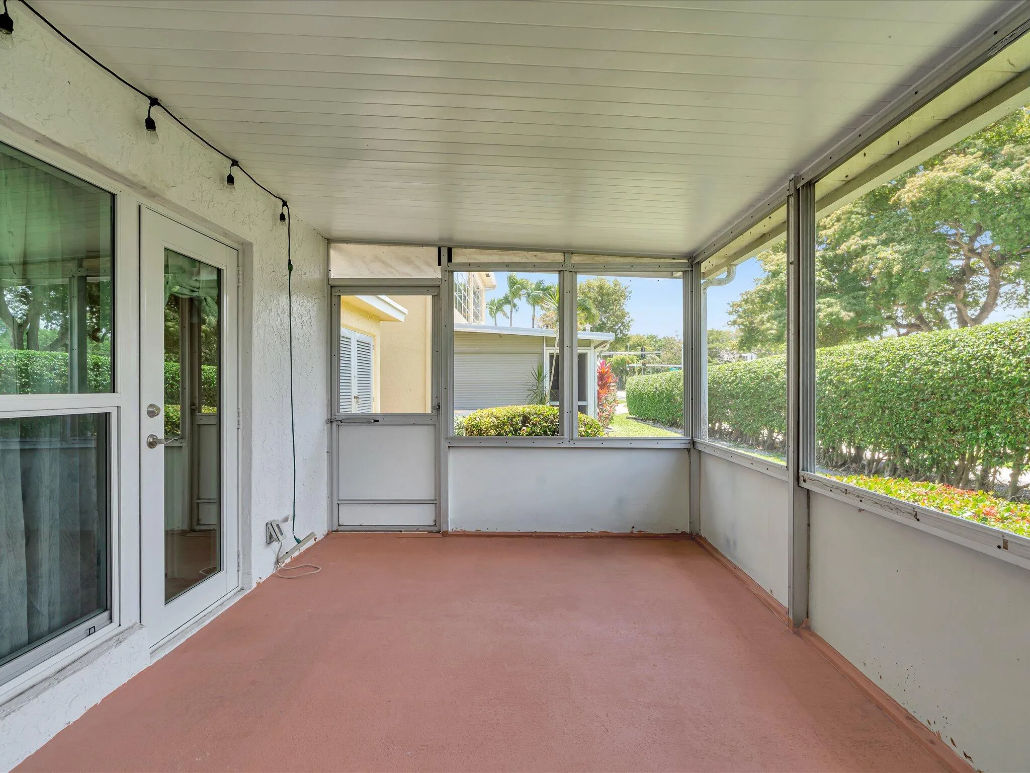 1151 CALAMONDIN Terrace #103