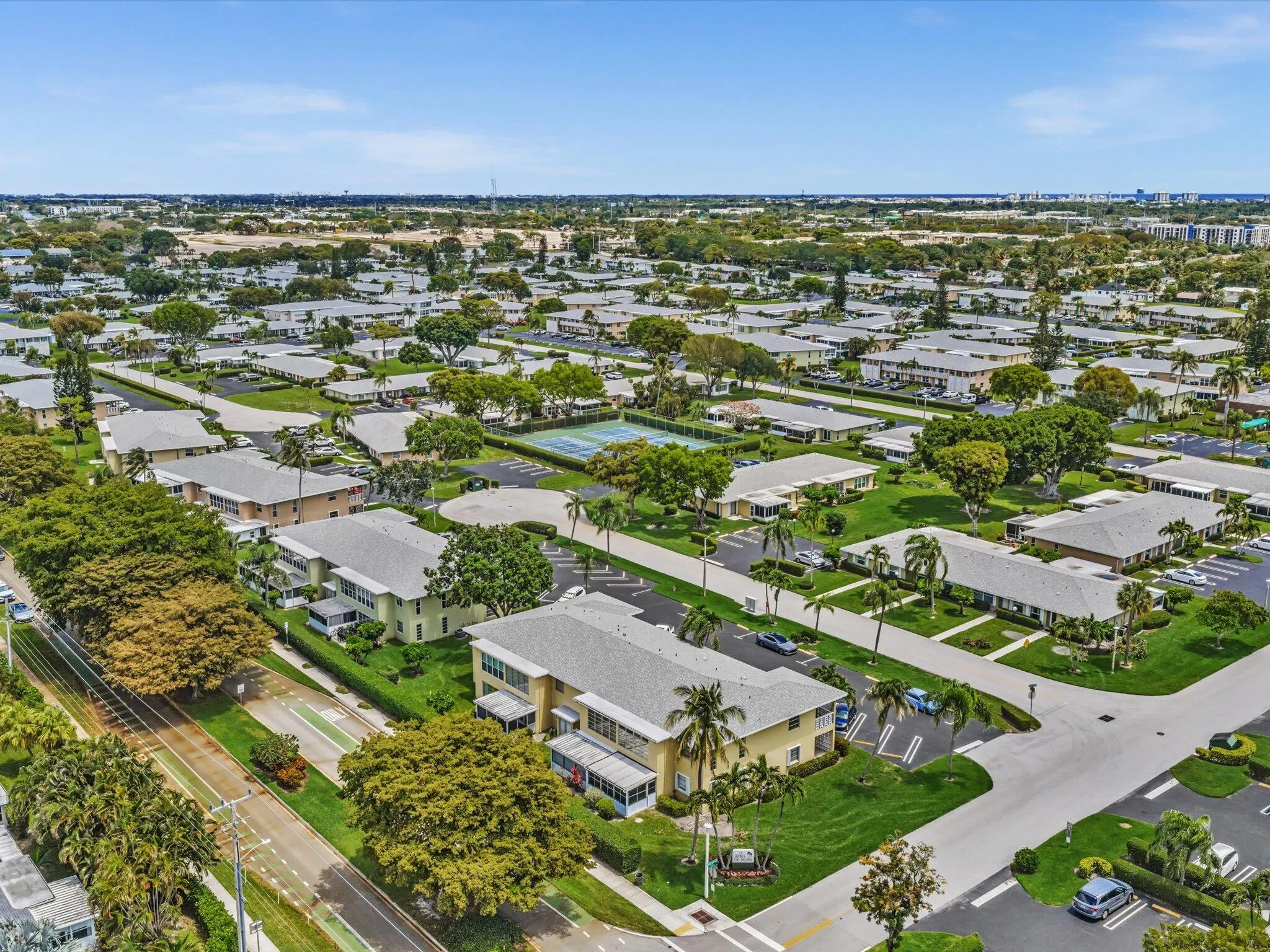 1151 CALAMONDIN Terrace #103
