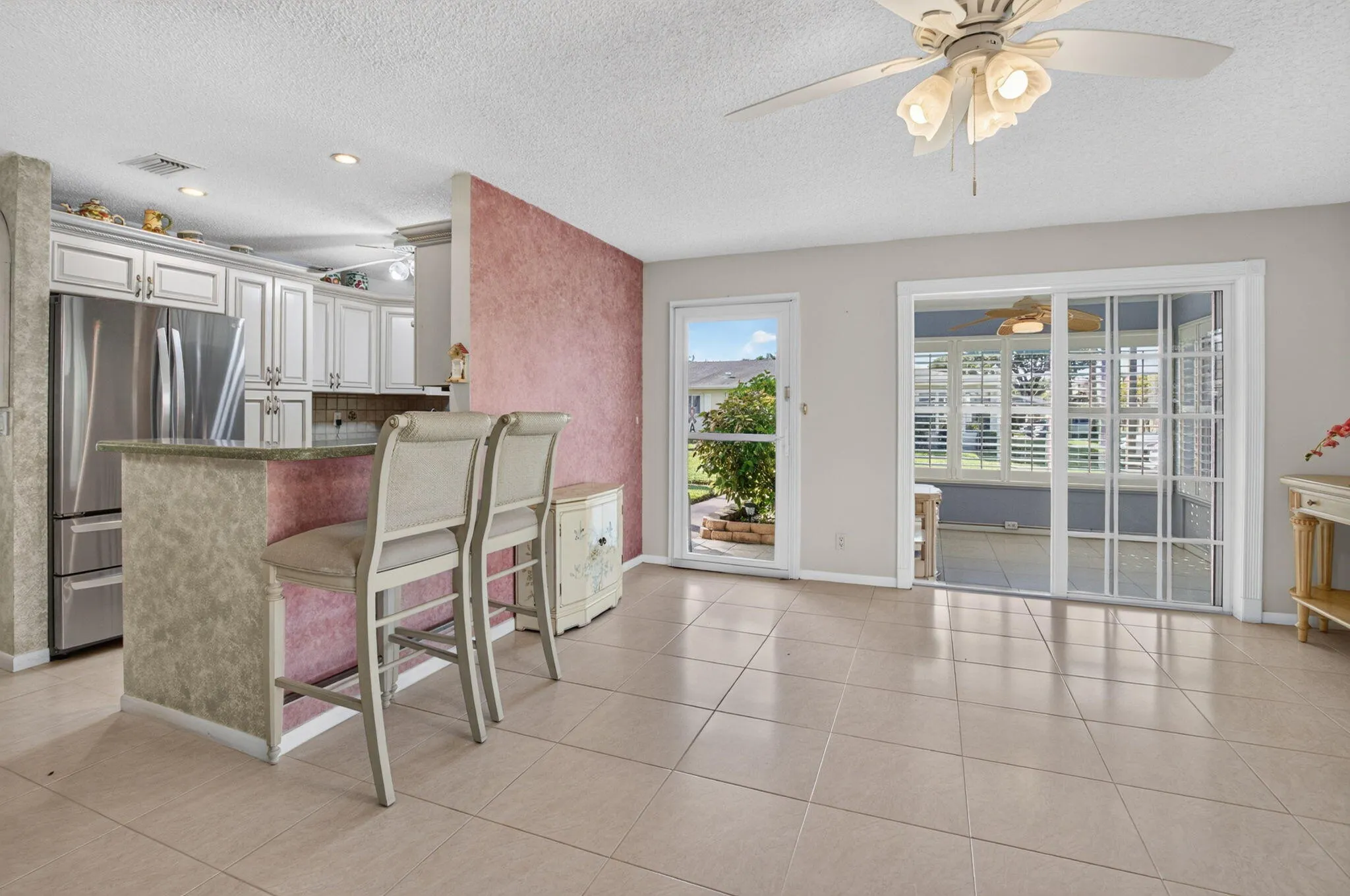 3250 PARK Lane #43A