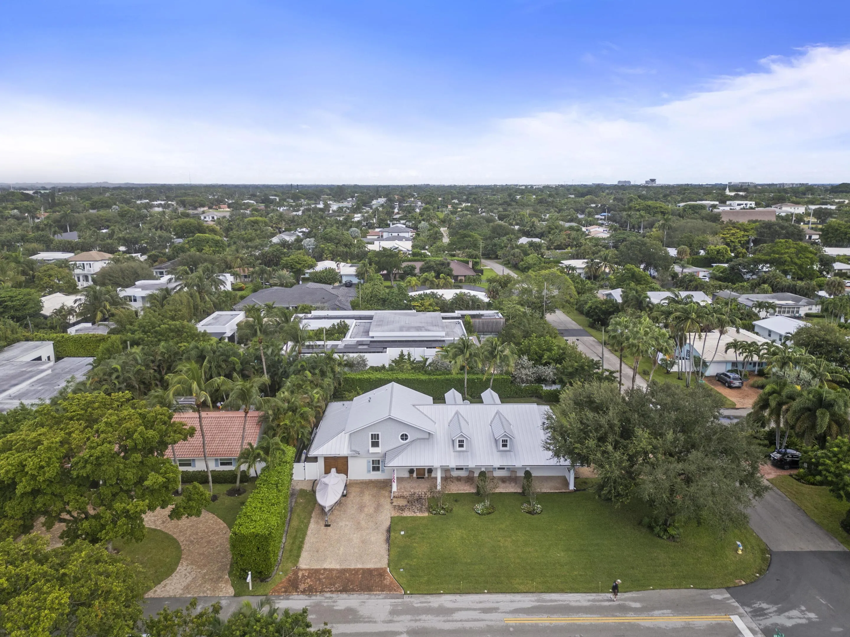 201 NW 17TH Street