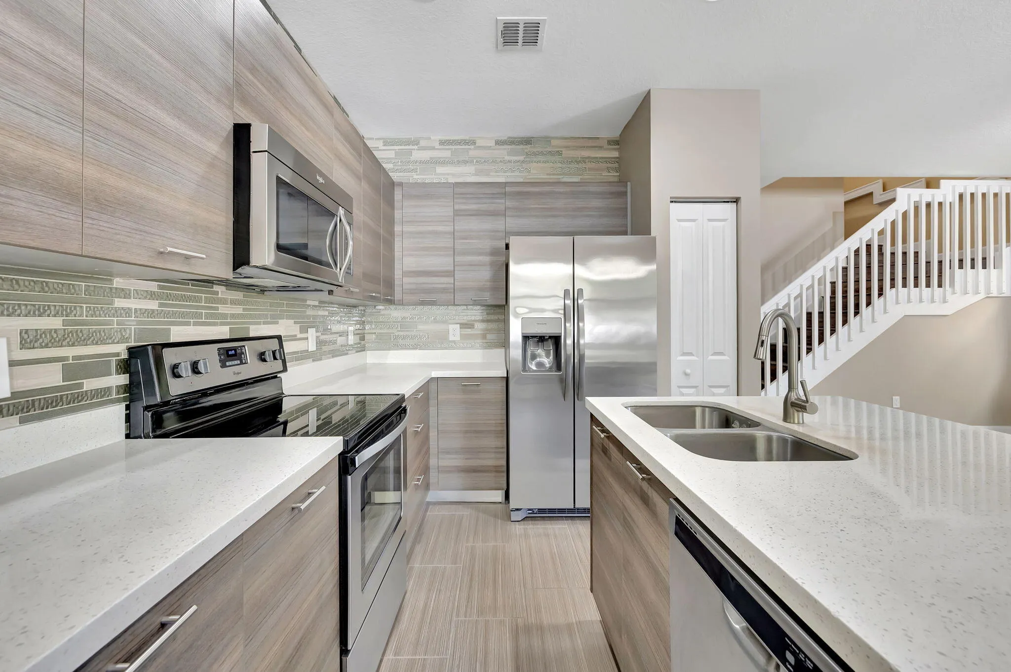 4729 NW 59th Street