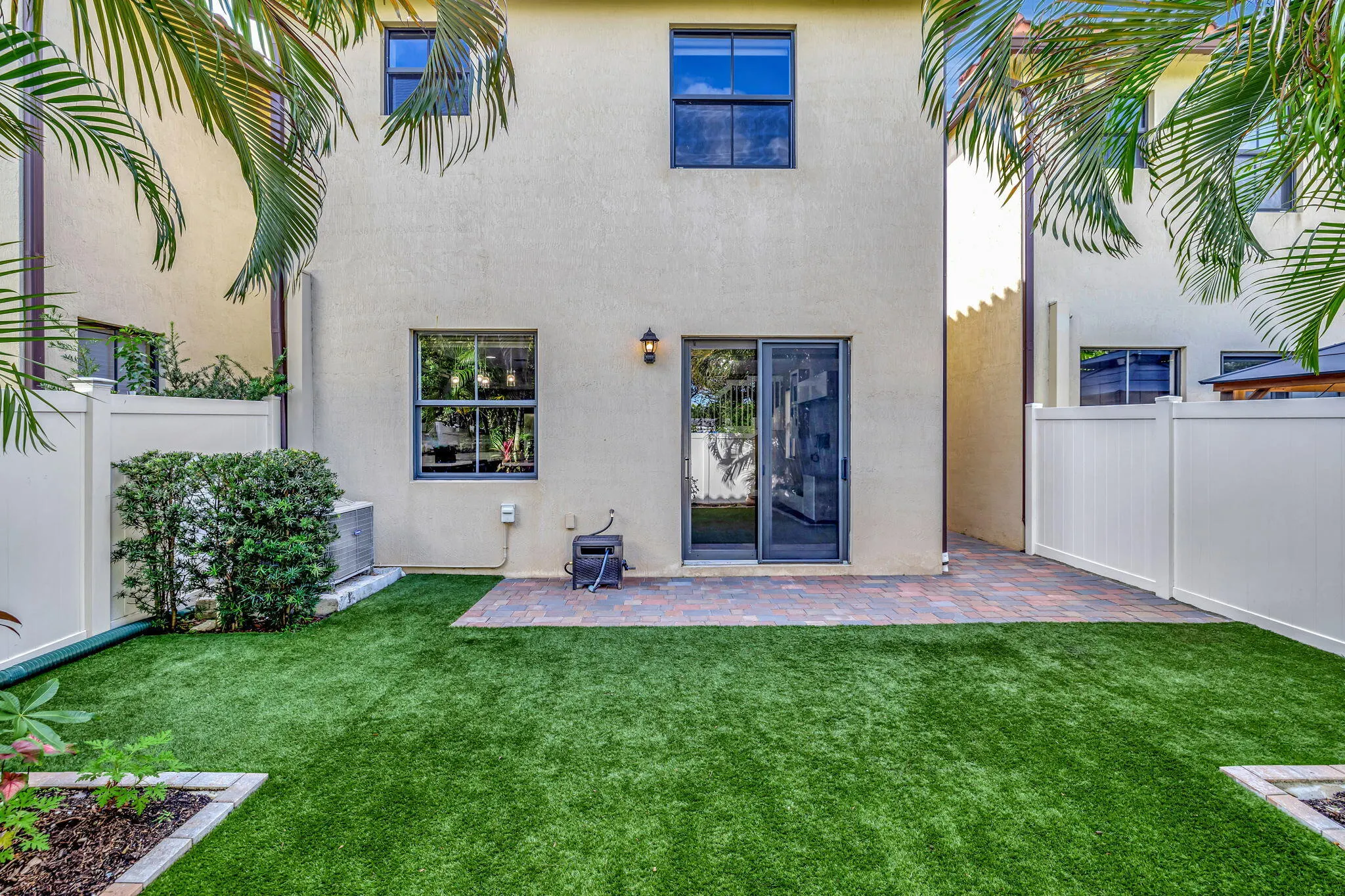 4729 NW 59th Street