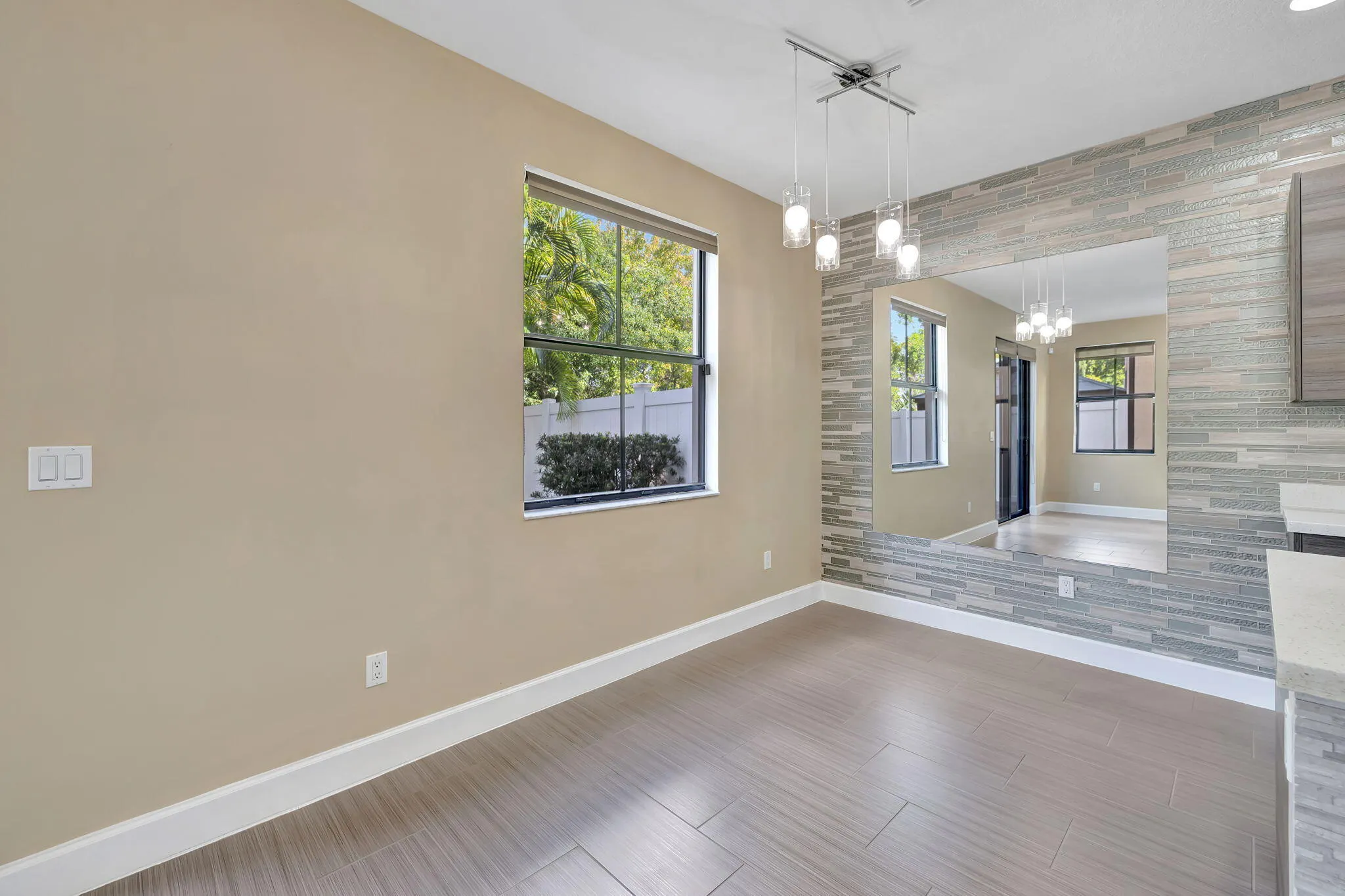 4729 NW 59th Street