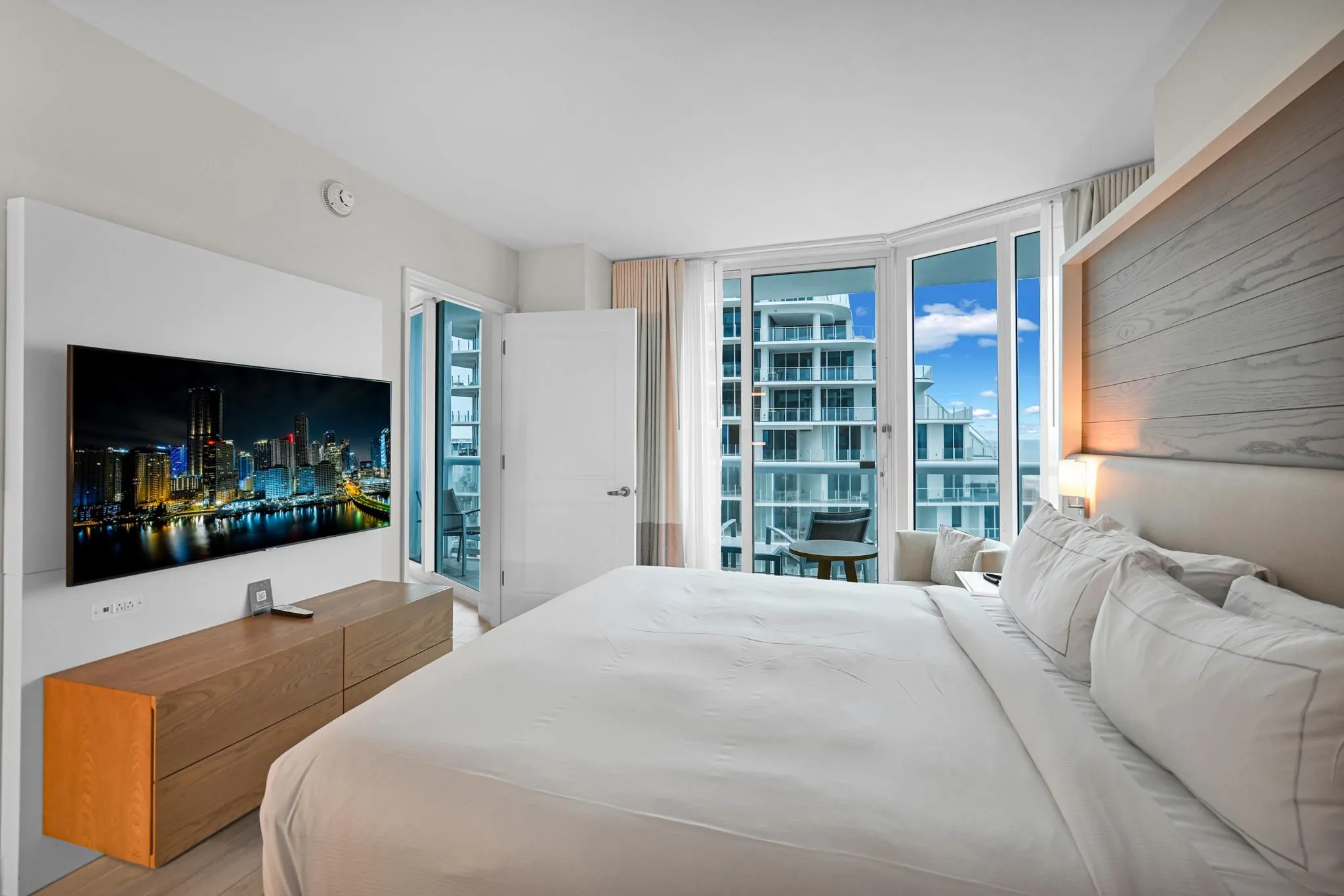 505 N Fort Lauderdale Beach Blvd, #2214